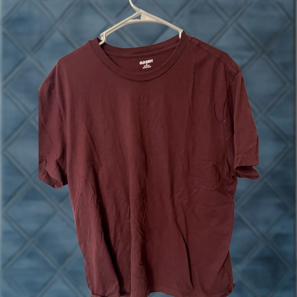 Old Navy Old Navy Shirt Mens Size XL Maroon Crew Neck Soft Wash Knit Size US XL / EU 56 / 4 - 1 Thumbnail