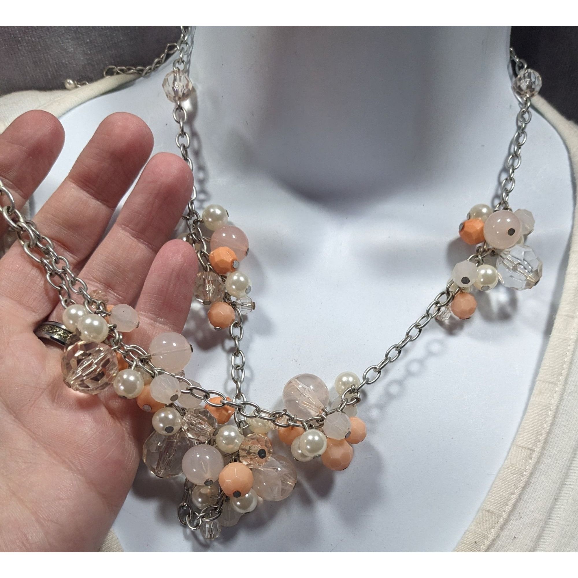 Other Coquette Spring Themed Beaded Cluster Station Necklace Size ONE SIZE - 3 Thumbnail