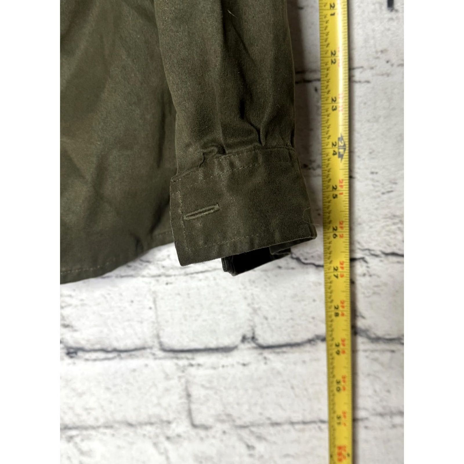 Vintage VINTAGE Hunt Club Button-Up Women's Shirt Tall 14 14T Green Solid Collared Long Sleeve Cotton Polyester Men? (Note: confused) Size XL / US 12-14 / IT 48-50 - 4 Thumbnail