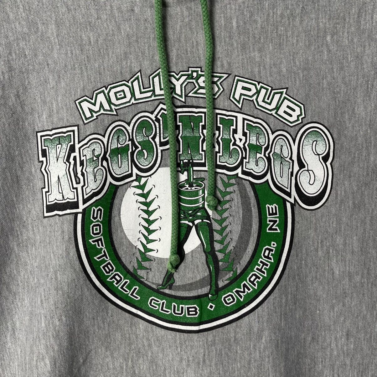 Vintage 2000s Badger Sport “Molly’s Pub Kegs & Legs Softball” Hoodie Size US XXL / EU 58 / 5 - 3 Thumbnail