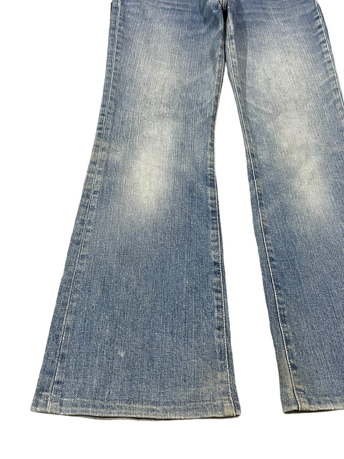 Levi's Vintage Clothing Vintage Y2K Levi’s Womens Denim Blue Fade Wash Bootcut Jeans Size 28" / US 6 / IT 42 - 3 Thumbnail