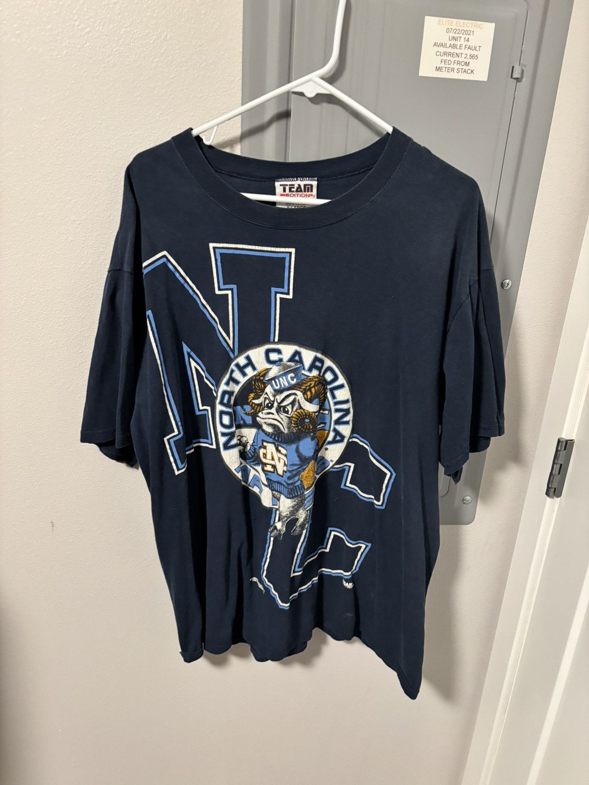Vintage Vintage University of North Carolina Tarheels T shirt Size US XL / EU 56 / 4 - 2 Thumbnail