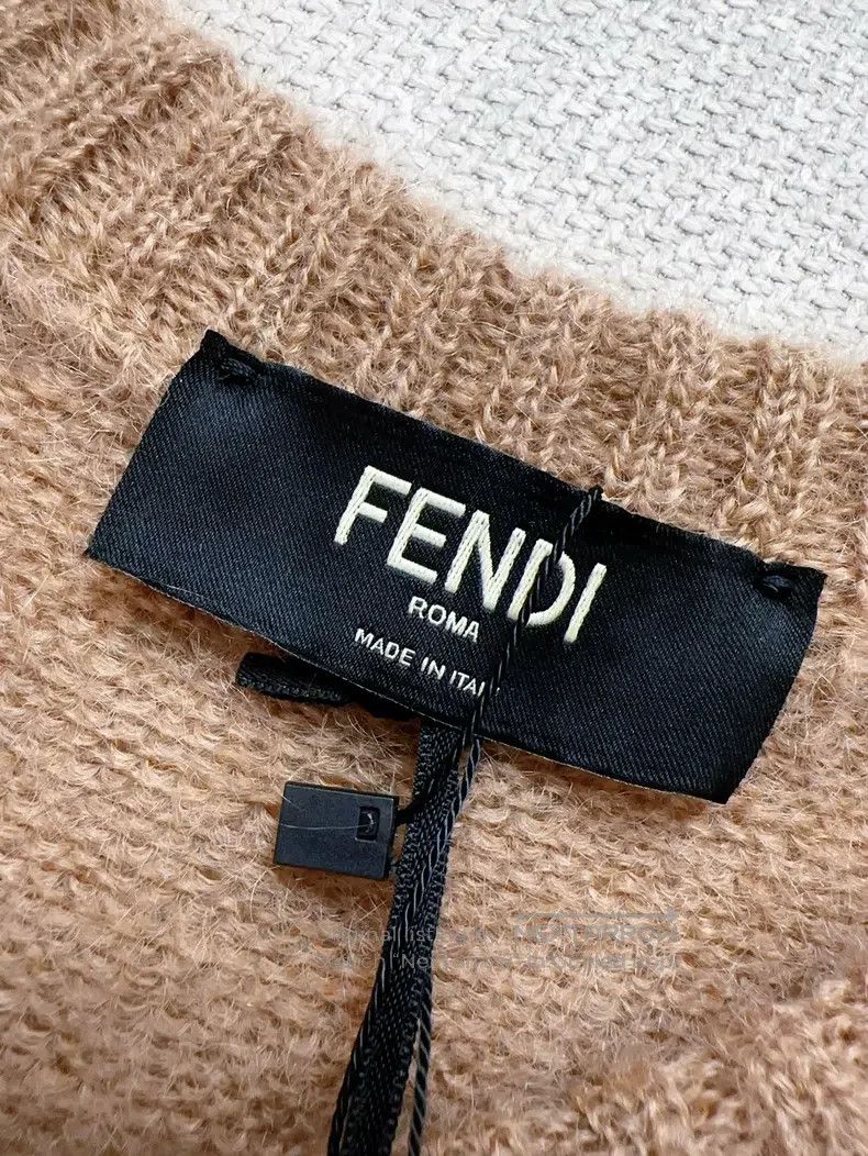 Fendi Fendi Brown Embroidered Mohair Knit Sleeveless Vest Size US M / EU 48-50 / 2 - 5 Thumbnail