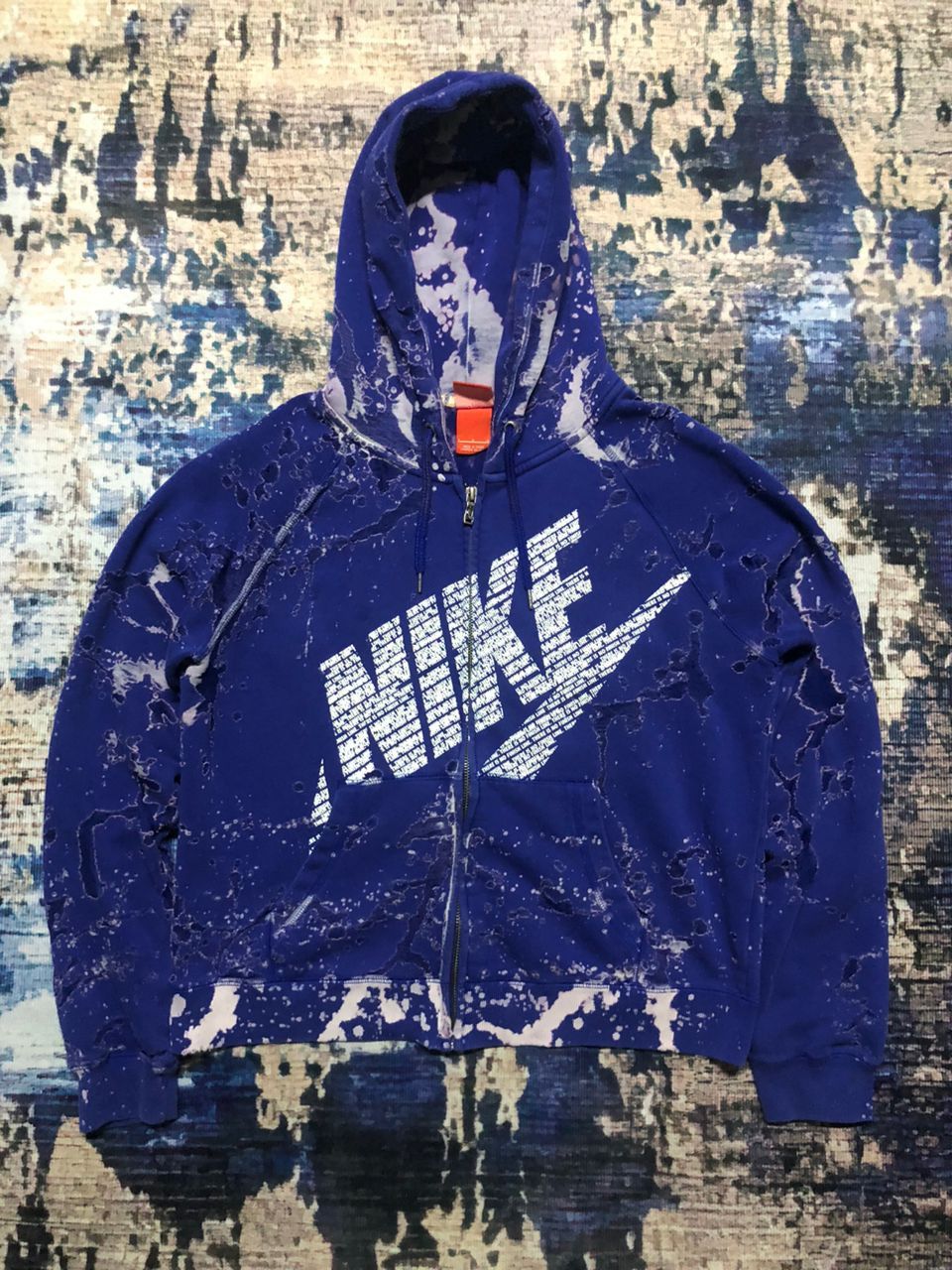 Nike Crazy Nike Cropped Heavily Distressed Bleach Zipper Hoodie Size L / US 10 / IT 46 - 1 Thumbnail