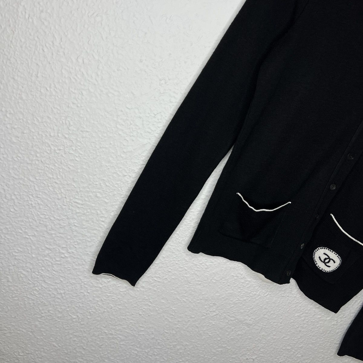 Chanel Chanel Uniform Cardigan Jumper Sweater Knitwear Wool Logo Size S / US 4 / IT 40 - 2 Thumbnail