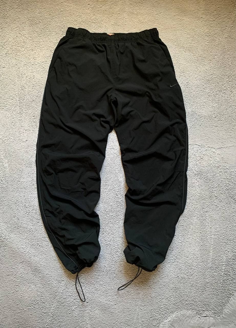 Nike Vintage Nike Nylon Trackpants Baggy Drill Y2K Style Size US 34 / EU 50 - 1 Thumbnail