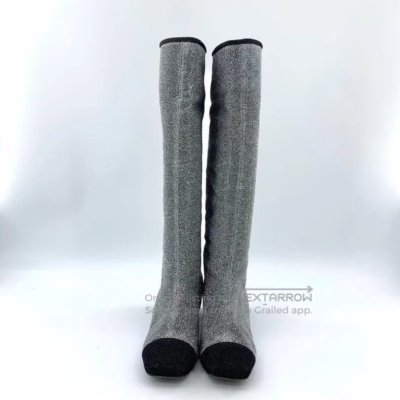 Chanel Chanel Silver-gray stitching sequin square toe thick heel Size US 7.5 / IT 37.5 - 3 Thumbnail