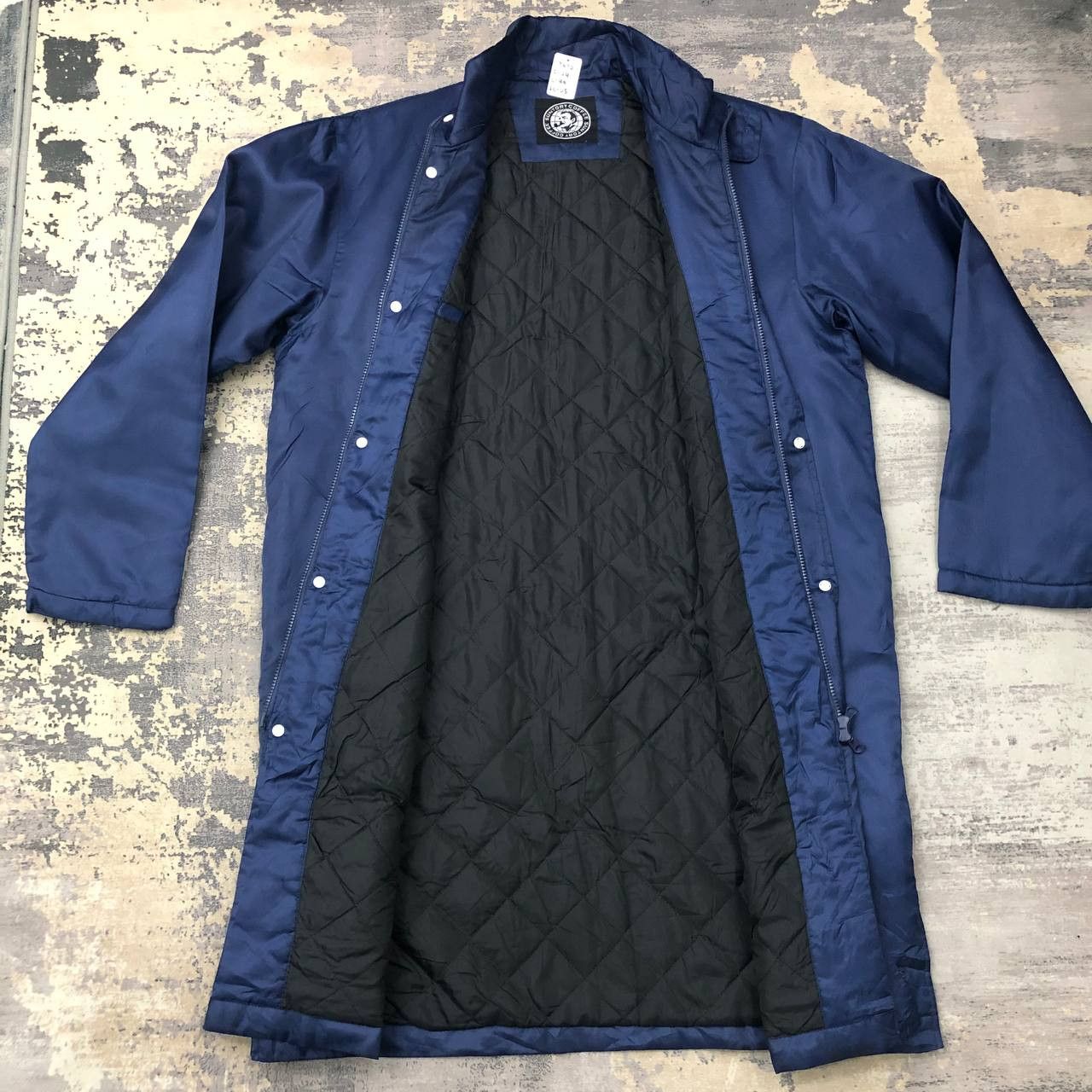 Japanese Brand Y672 SUNTORY COFFEE 1992 LONG JACKETS Size US XL / EU 56 / 4 - 3 Thumbnail