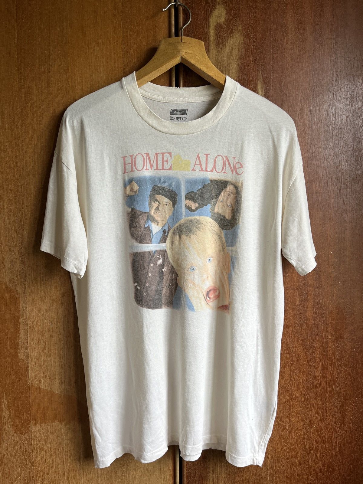 American Eagle Outfitters Y2K Home Alone Size US M / EU 48-50 / 2 - 1 Thumbnail