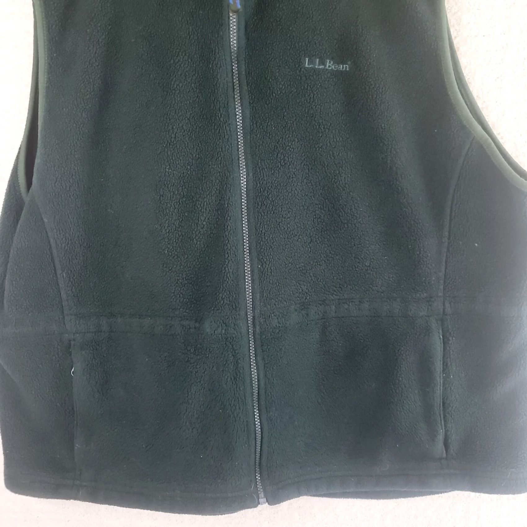 Vintage VINTAGE L.L.Bean Vest Mens XL Green Fleece Full Zip Outdoor Pockets Logo 90s Classic Outdoor Wear Mens XL Green Vest Size US XL / EU 56 / 4 - 3 Thumbnail