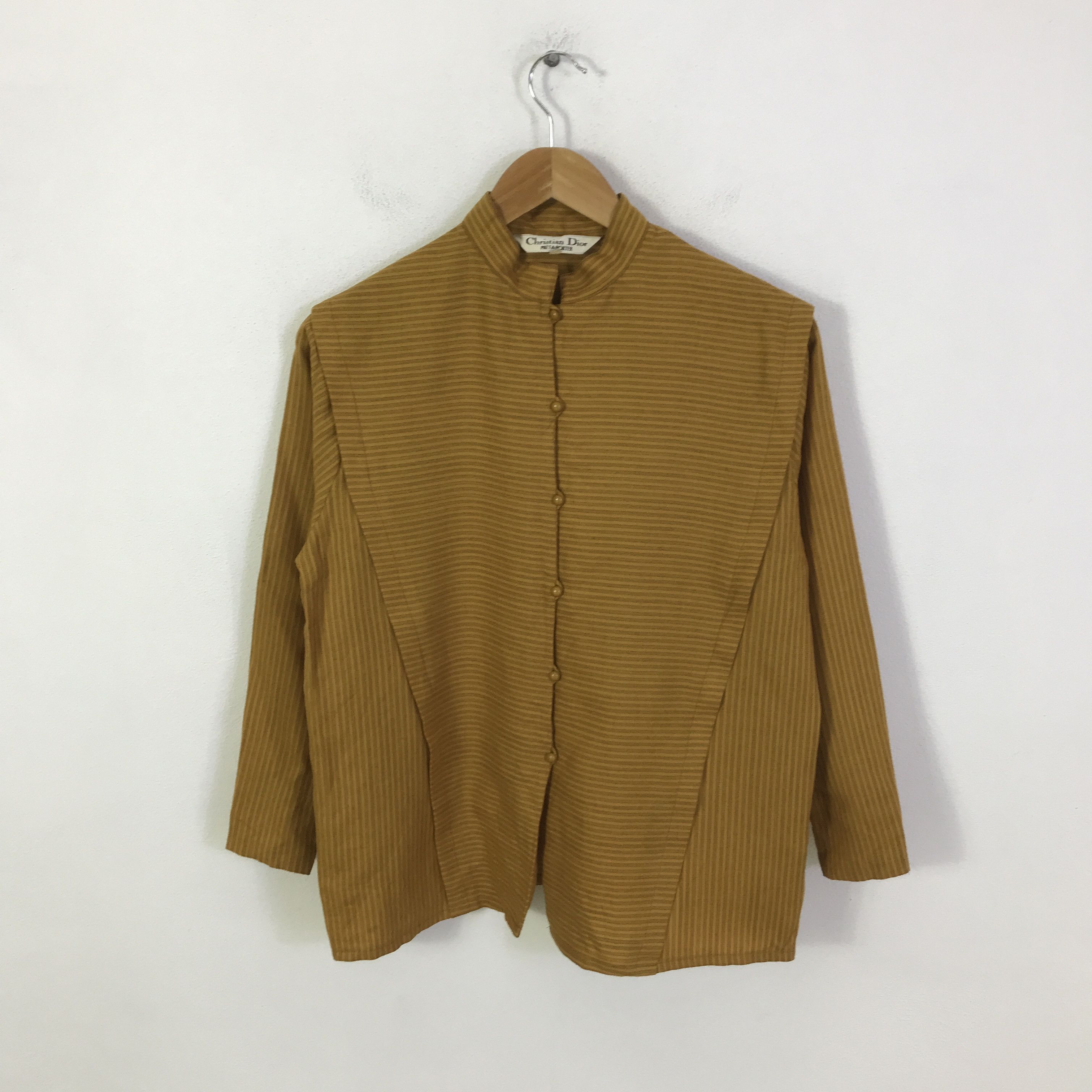 Christian Dior Monsieur Christian Dior button Shirt style Woman jacket K107B11 Size US M / EU 48-50 / 2 - 1 Thumbnail