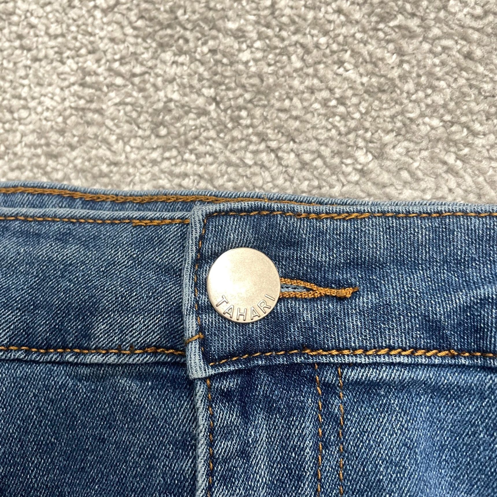 Vintage Tahari Kelly Plus Size 18W Mid Rise Skinny Jeans Womens Blue Medium Wash Stretch 36x27 Size 40" / US 18 - 3 Thumbnail