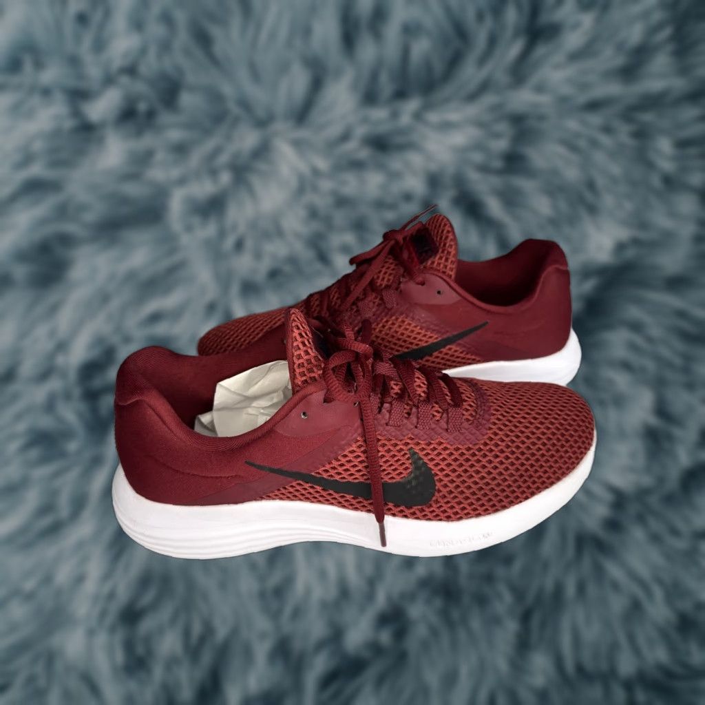 Nike Nike Lunar Converge Sneaker Mens Sz 10.5 2017 Maroon Burgundy Running Size US 11 / EU 44 - 1 Thumbnail