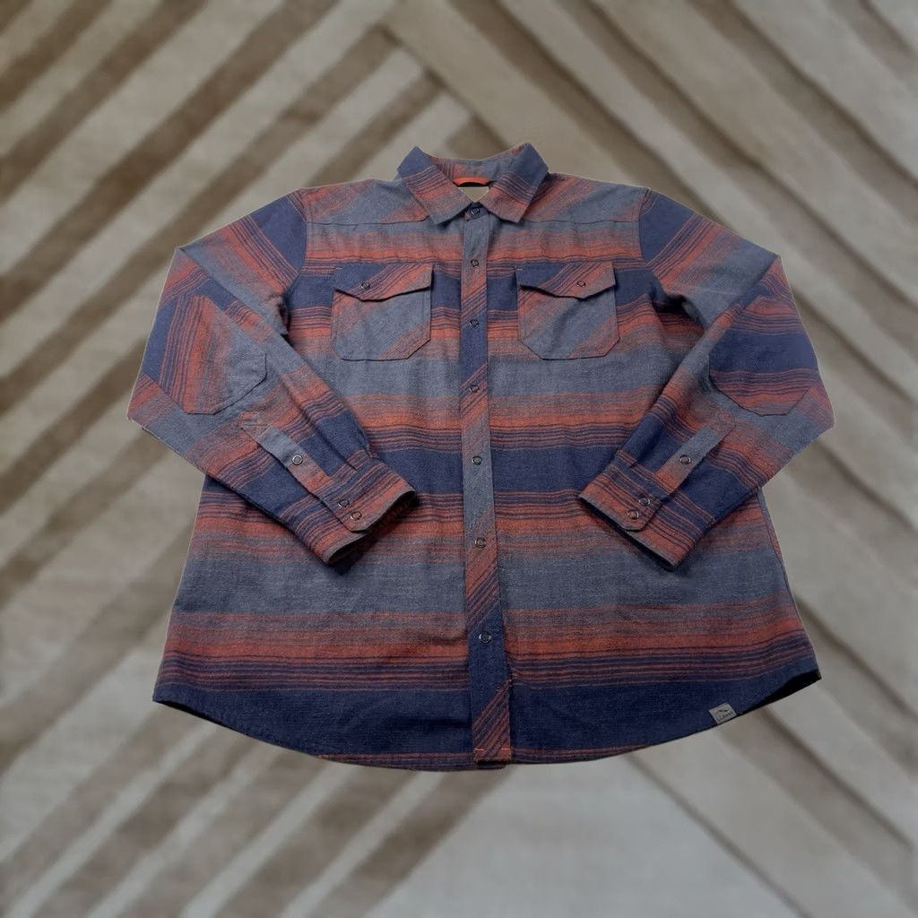 Vintage L.L. Bean Shirt Men L Katahdin Wool Blend Flannel Snap Button-Up Geometric Blue 503285 Mens Regular Long Sleeve Size US L / EU 52-54 / 3 - 1 Thumbnail