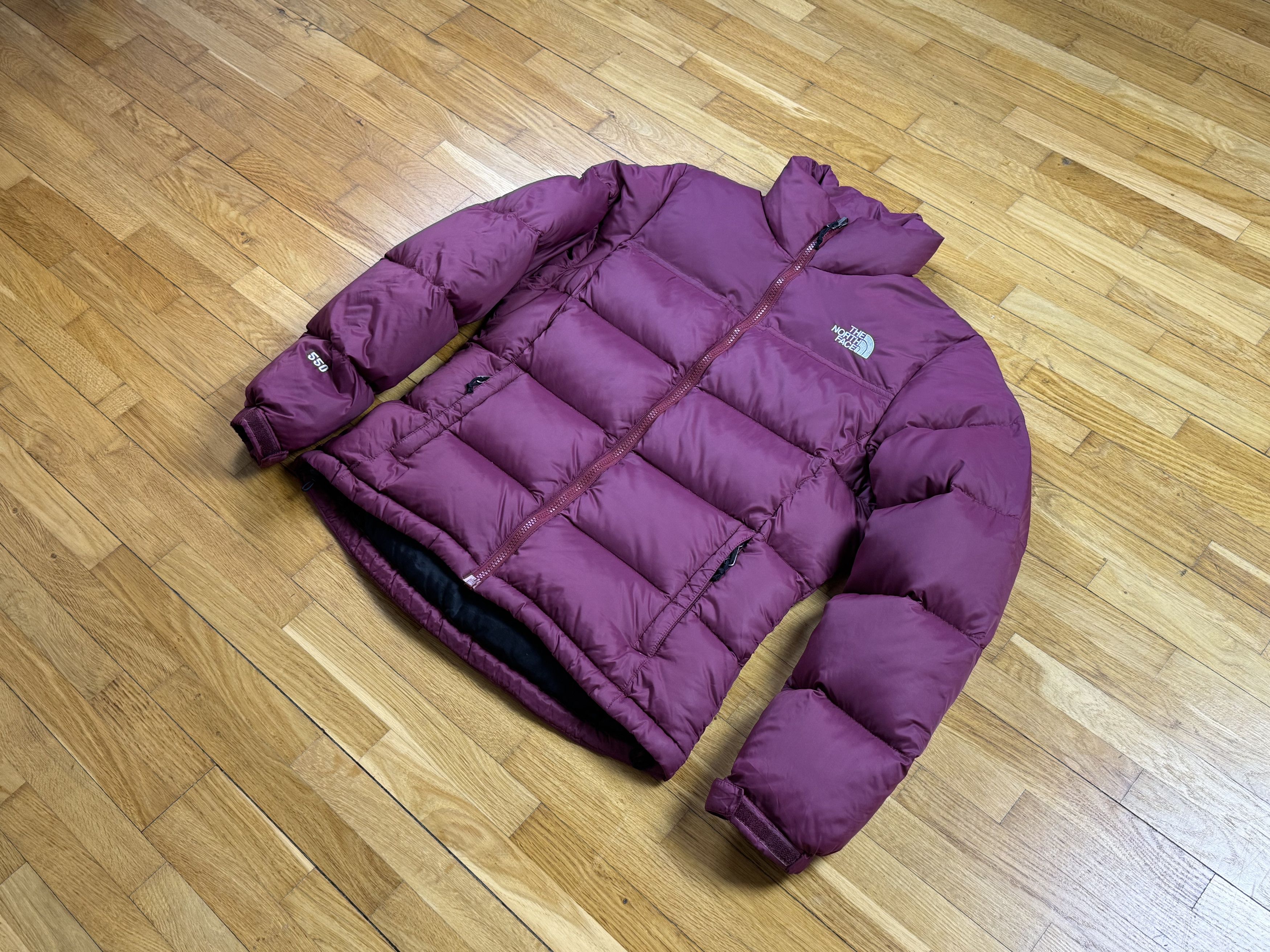 Burgundy down jacket THE NORTH FACE 550