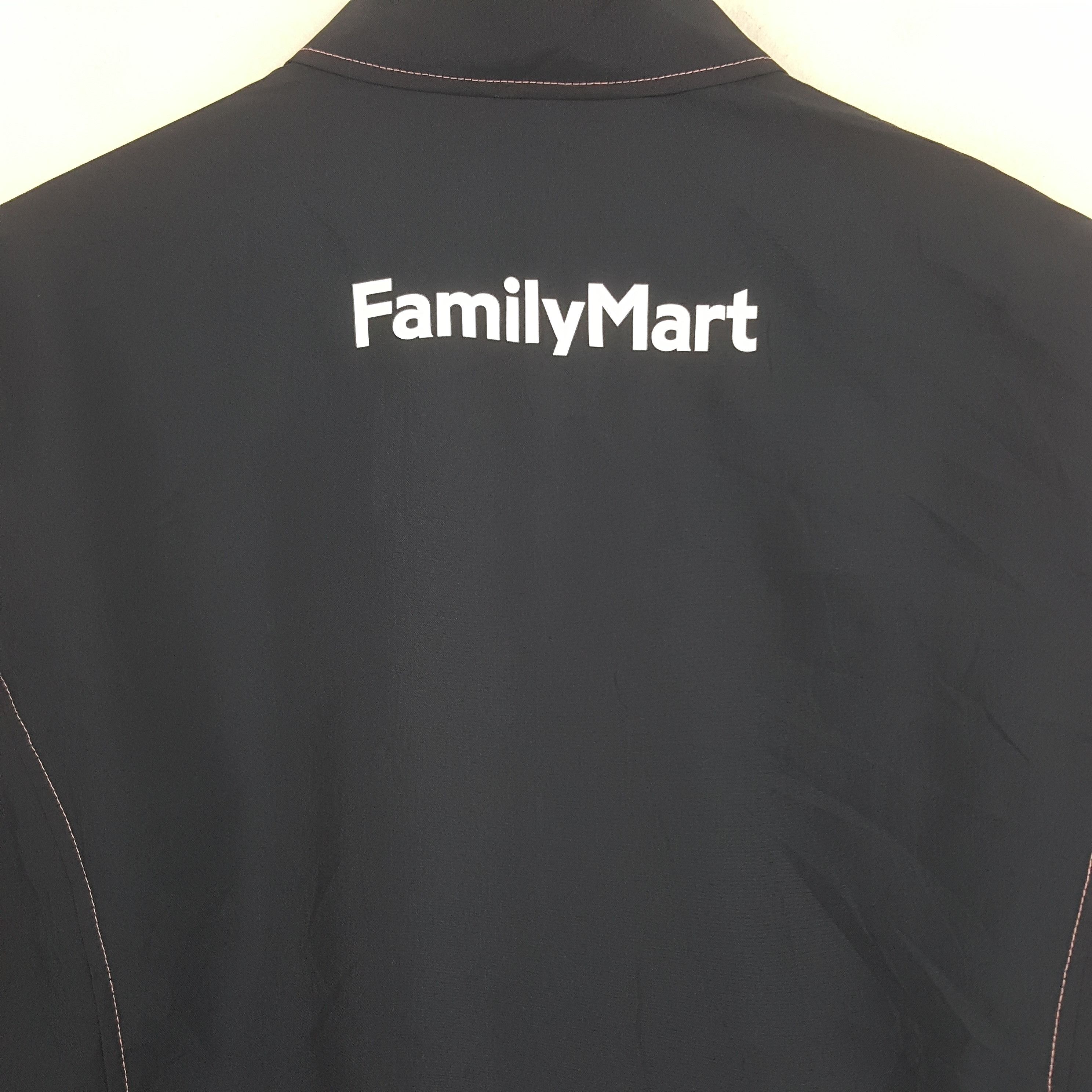 Japanese Brand × Vintage Vintage Family Mart Japanese Brand Uniform Jacket Size US M / EU 48-50 / 2 - 2 Thumbnail