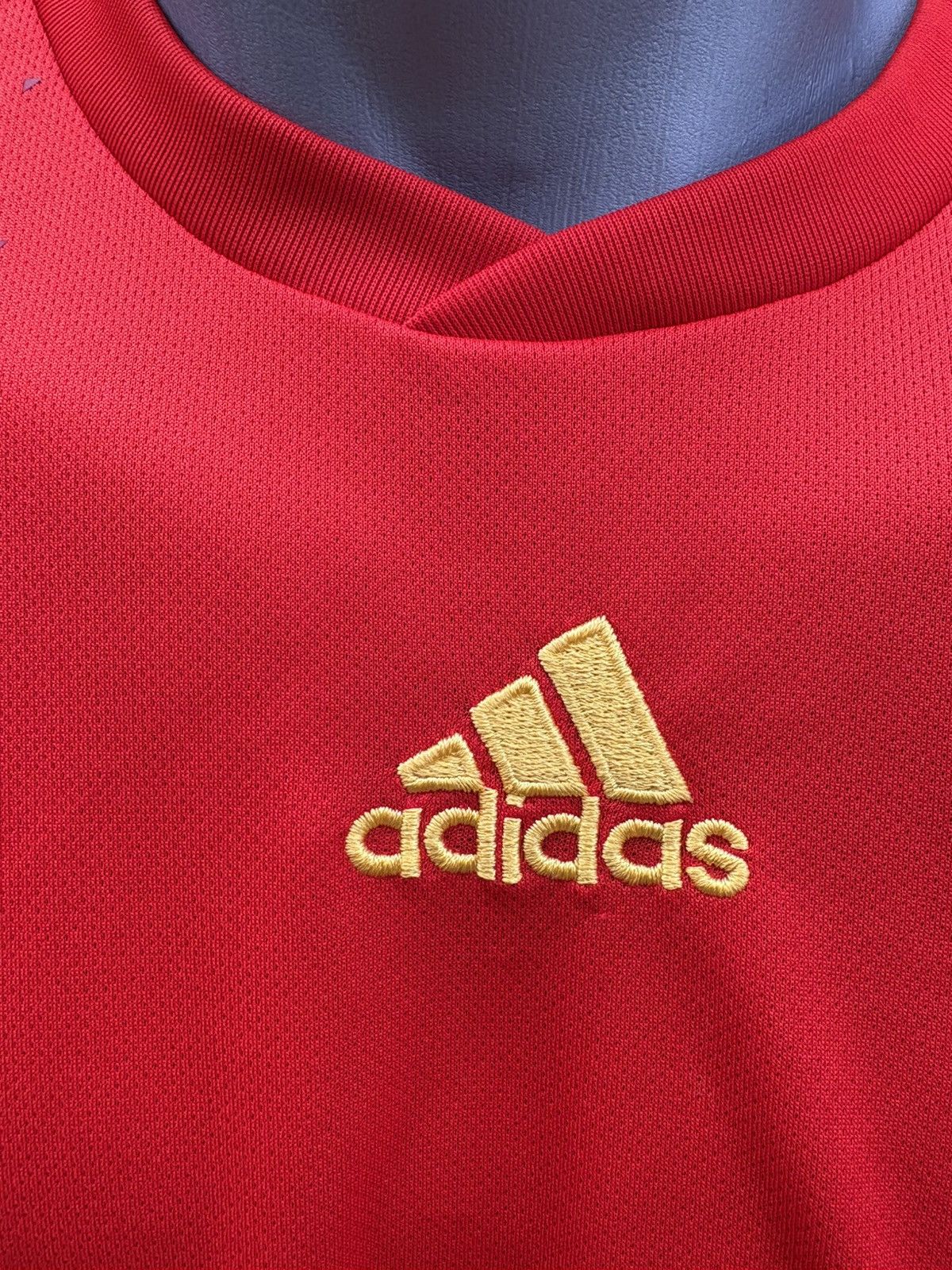 Adidas Iniesta spain jersey Size US M / EU 48-50 / 2 - 7 Thumbnail