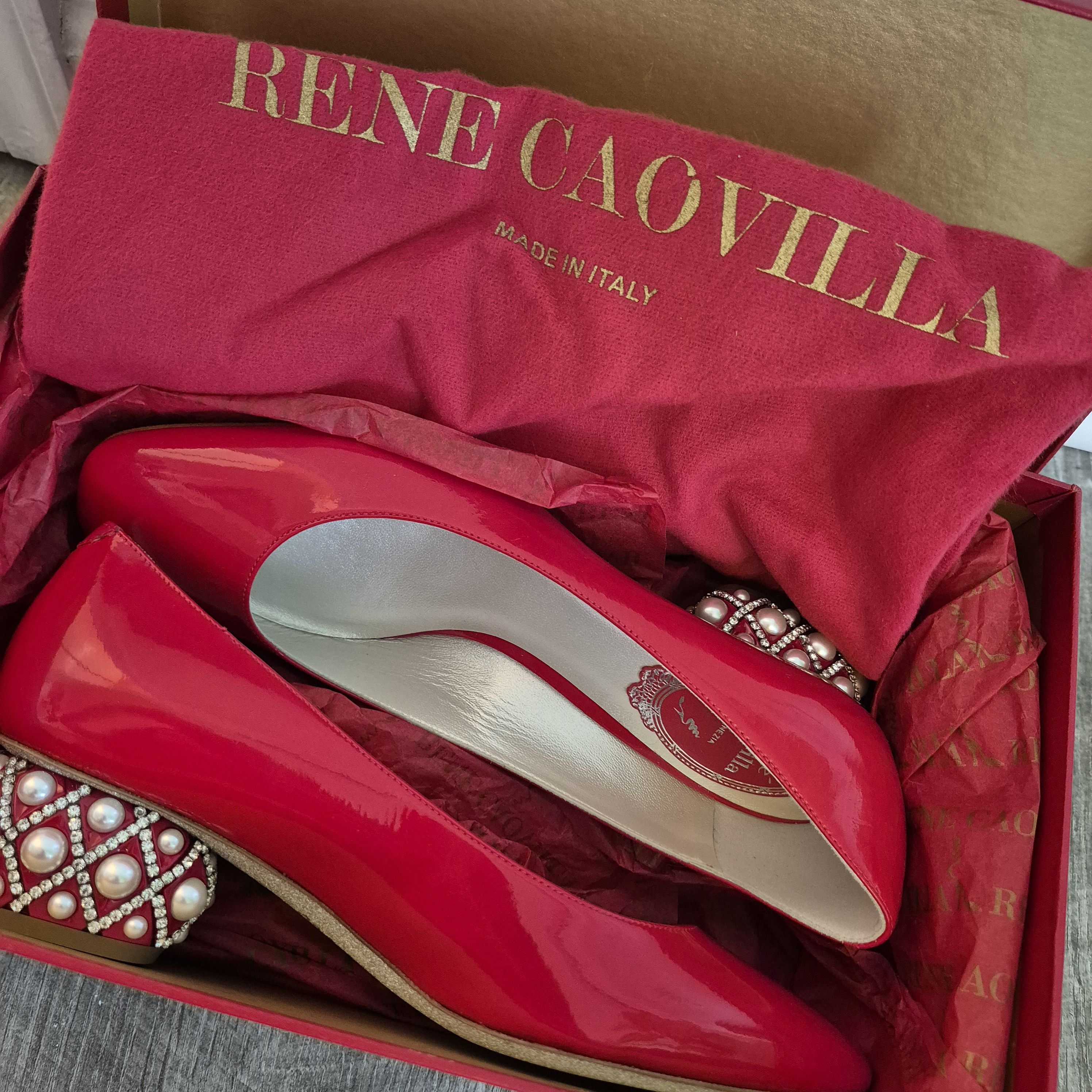 Rene Caovilla Rene Caovilla Lady Perla embellished patent-leather pumps Size US 5 / IT 35 - 1 Thumbnail