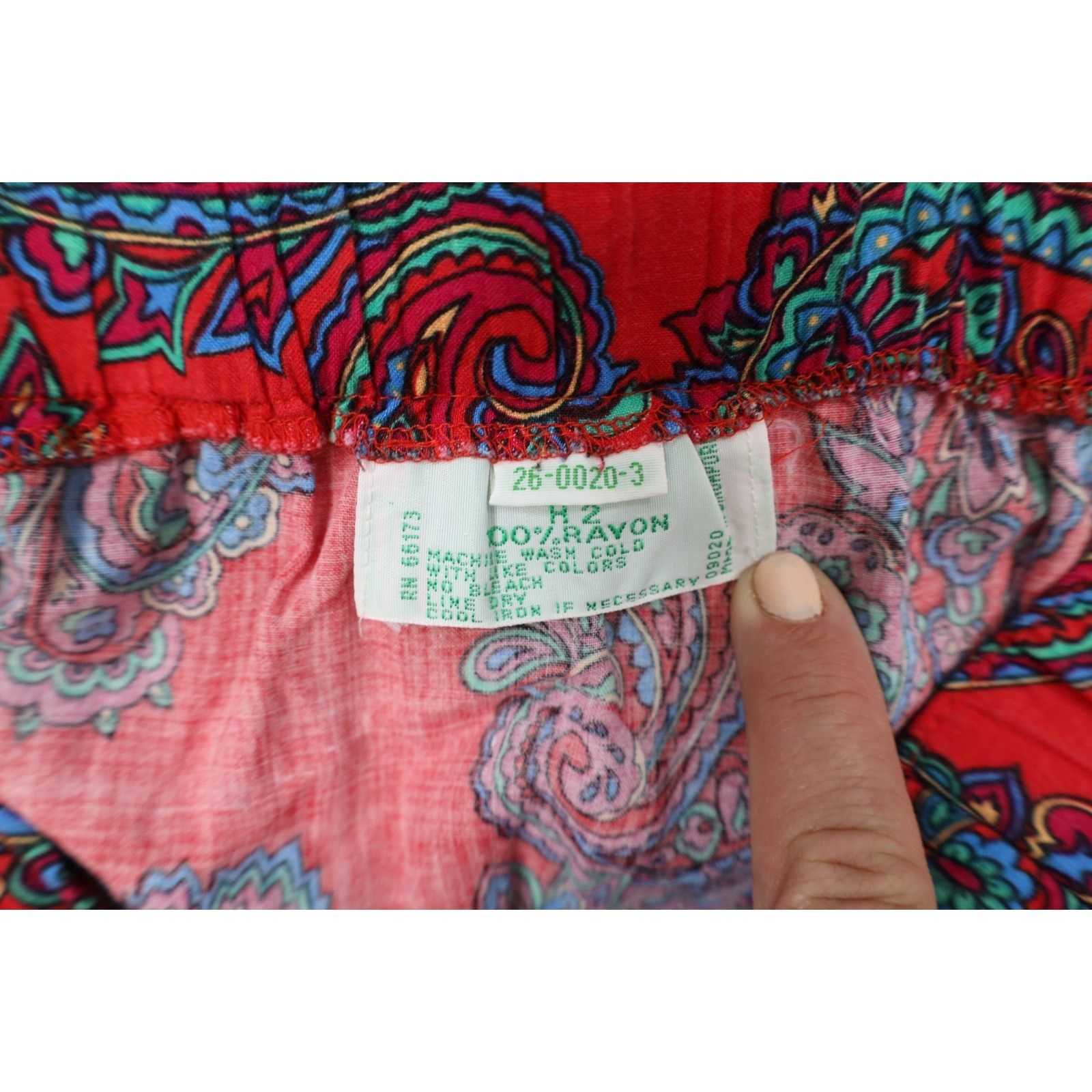Vintage Vintage 90s Streetwear Rayon Gabardine Rainbow Skirto Size 34" / US 12 / IT 48 - 6 Thumbnail