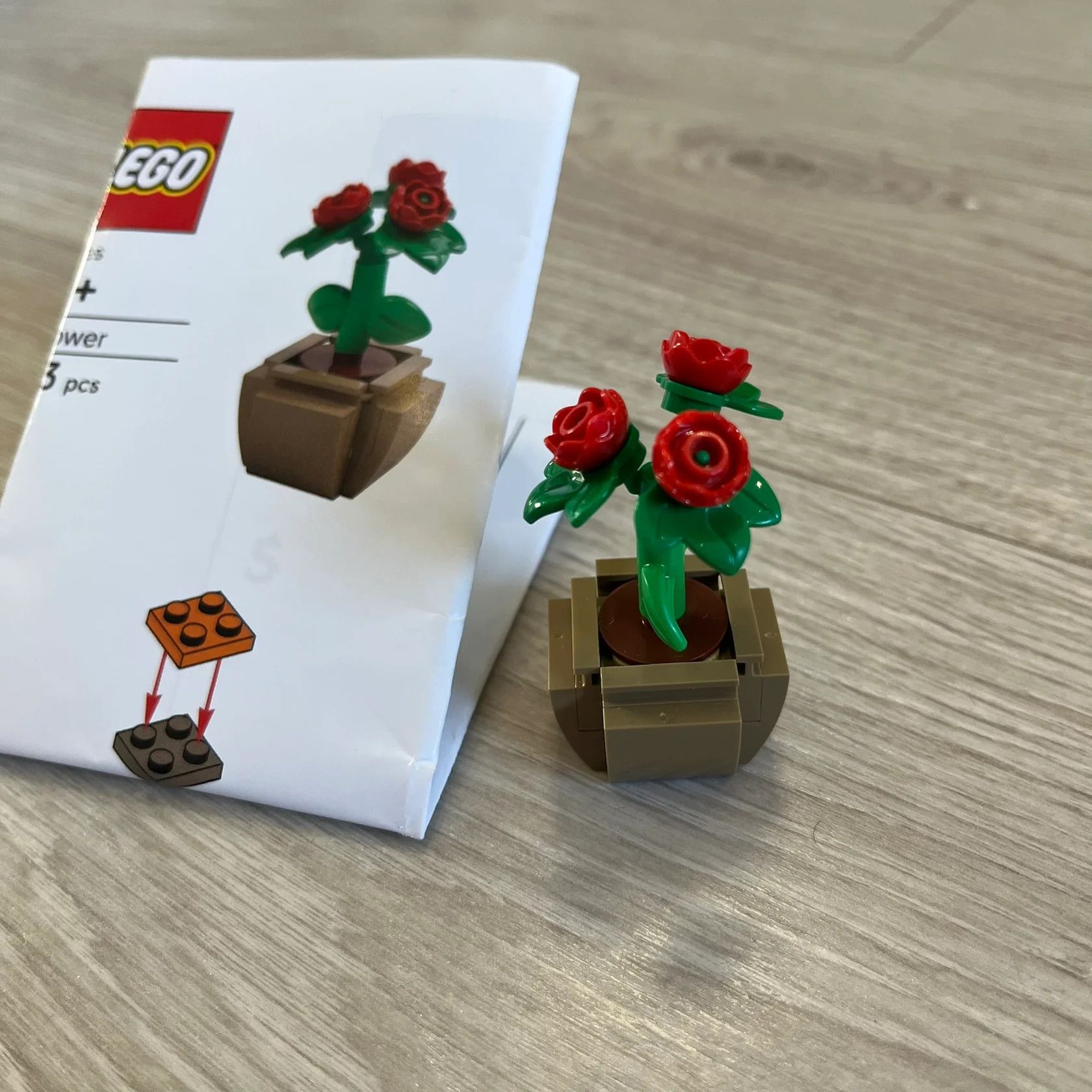 LEGO LEGO Flower Pot M&T 2025 Size ONE SIZE - 1 Thumbnail