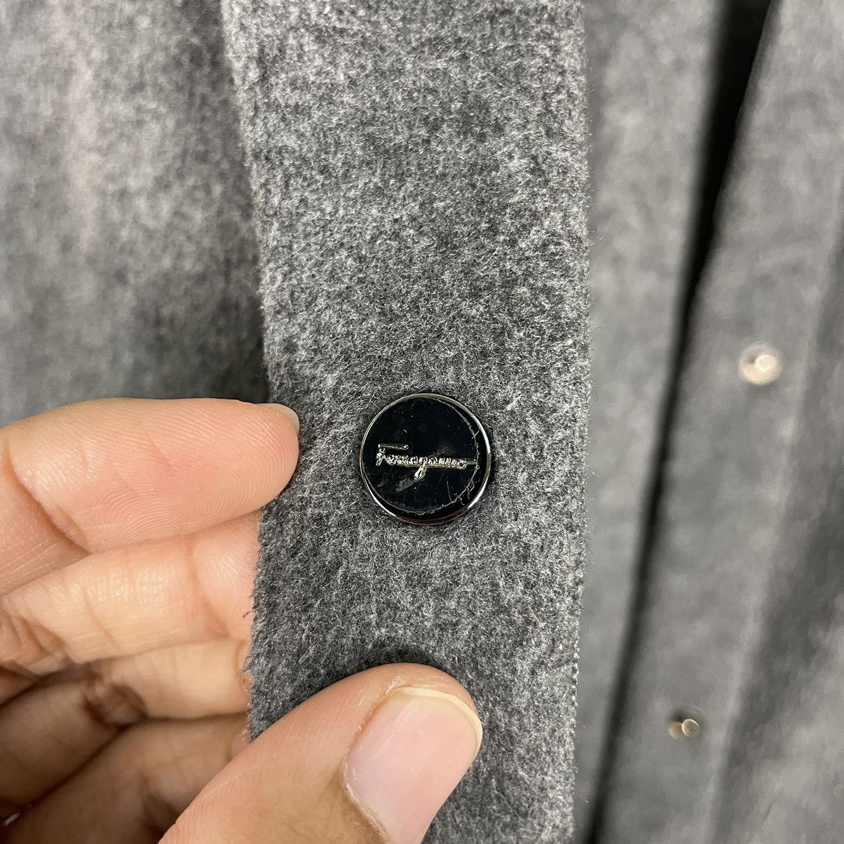 Designer × Salvatore Ferragamo 💥SALVATORE FERRAGAMO BUTTON LONG WOOL JACKET Size US M / EU 48-50 / 2 - 14 Thumbnail