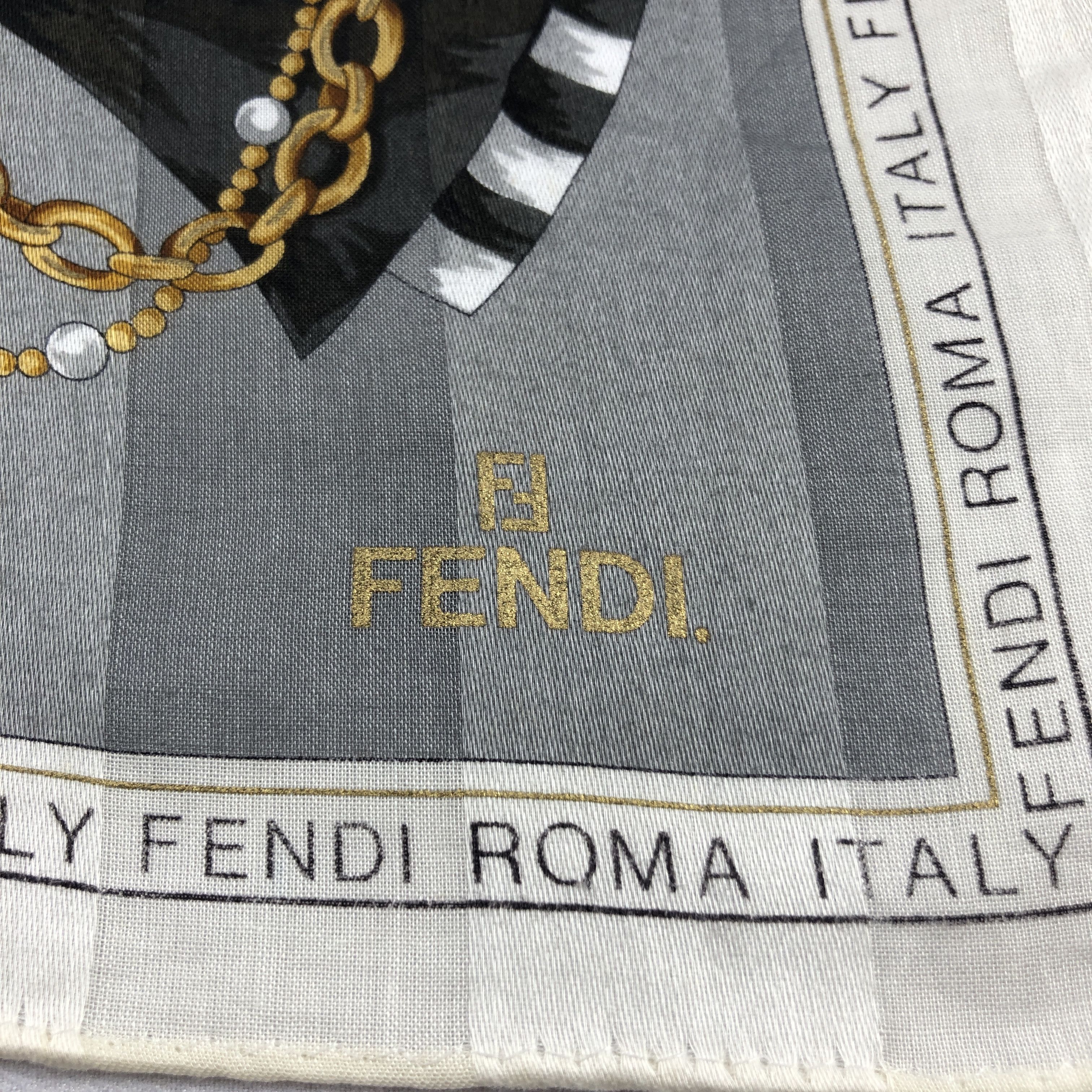 Japanese Brand Fendi Handkerchief Neckerchief Bandana H3171 Size ONE SIZE - 3 Thumbnail