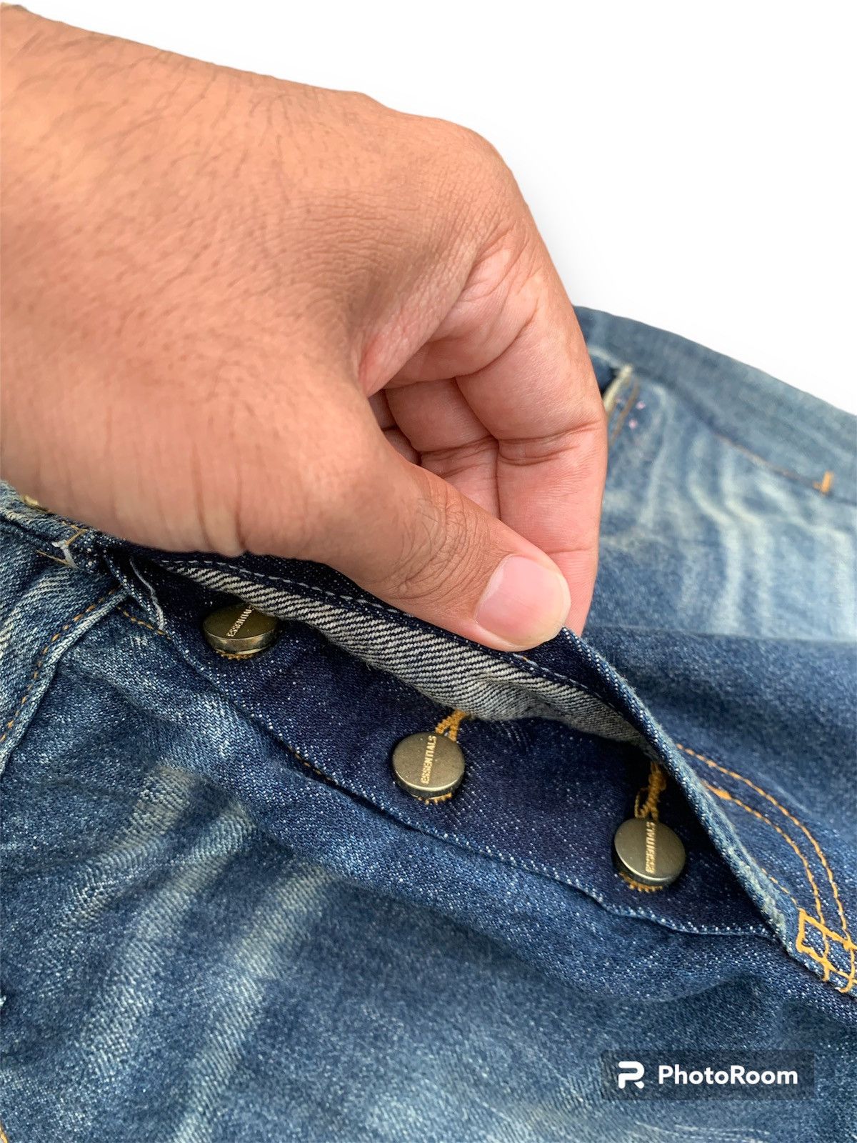 Essentials Essentials Fear of God Ripped Jeans Size US 34 / EU 50 - 9 Thumbnail