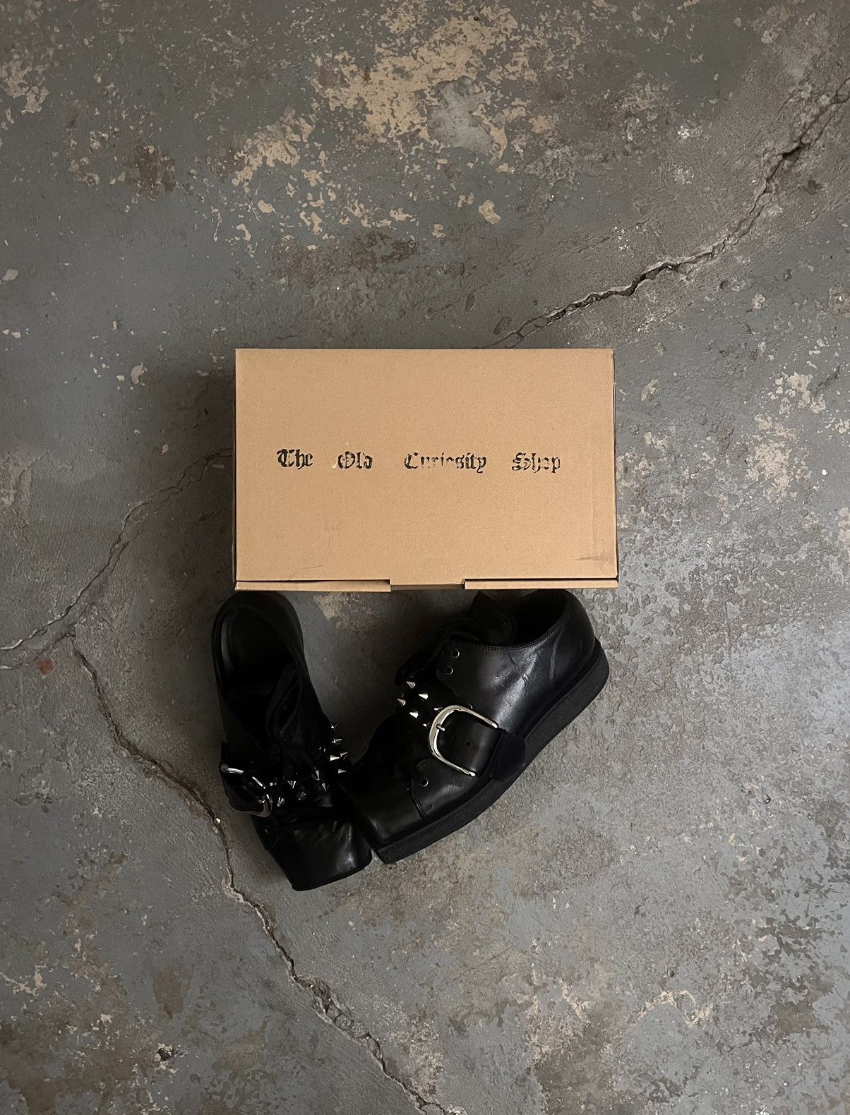 image of Kids Love Gaite The Old Curiosity Hog Toe Studded Creeper Shoes in Black, Men's (Size 10)