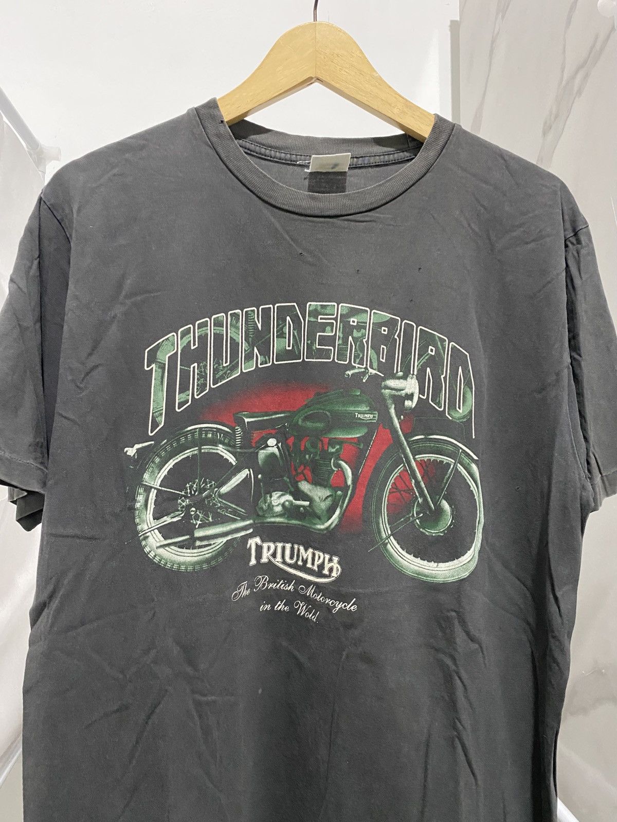 Vintage Vintage Triumph Motorcycle Tshirt Size US XL / EU 56 / 4 - 2 Thumbnail