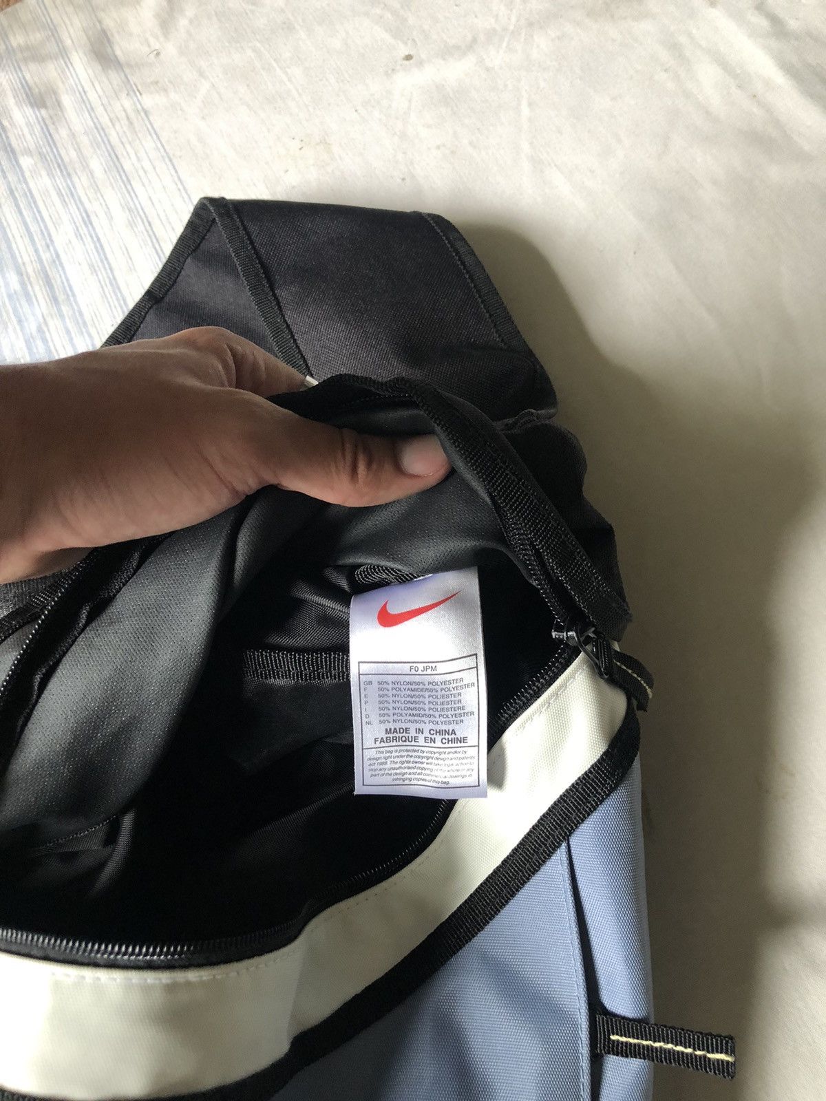 Nike Nike x Sling Bag x Vintage Size ONE SIZE - 6 Thumbnail