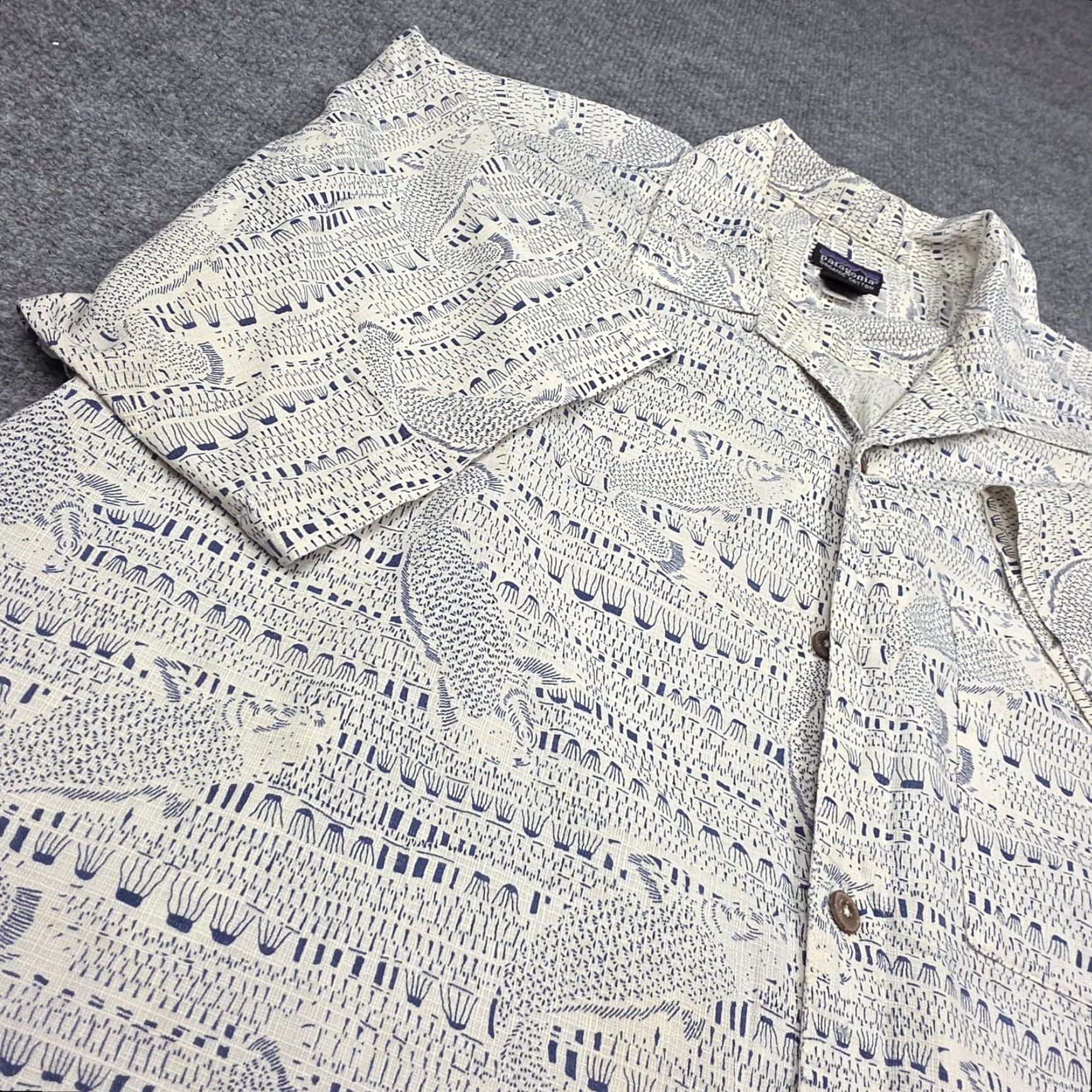 Patagonia VINTAGE Patagonia A/C Shirt Men's L Bonefish Hawaiian AOP Loop Collar Marks Size US L / EU 52-54 / 3 - 2 Thumbnail