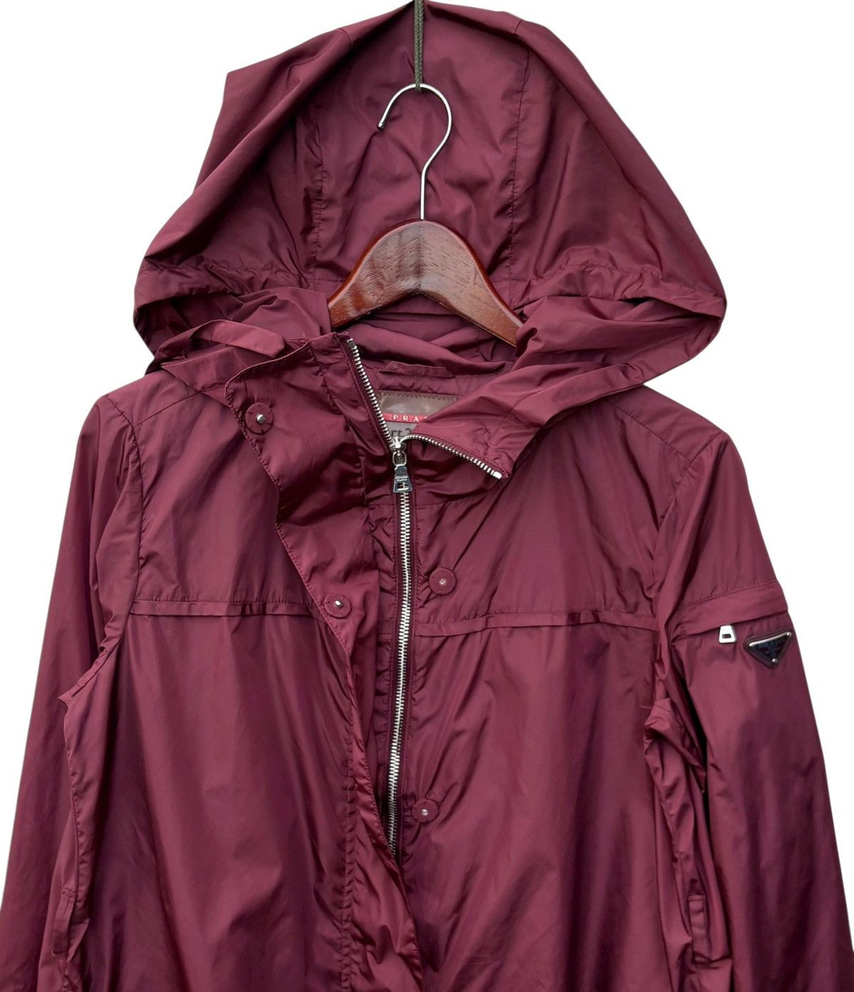 Prada Prada Burgundy Nylon Hoodie Jacket Size S / US 4 / IT 40 - 6 Thumbnail