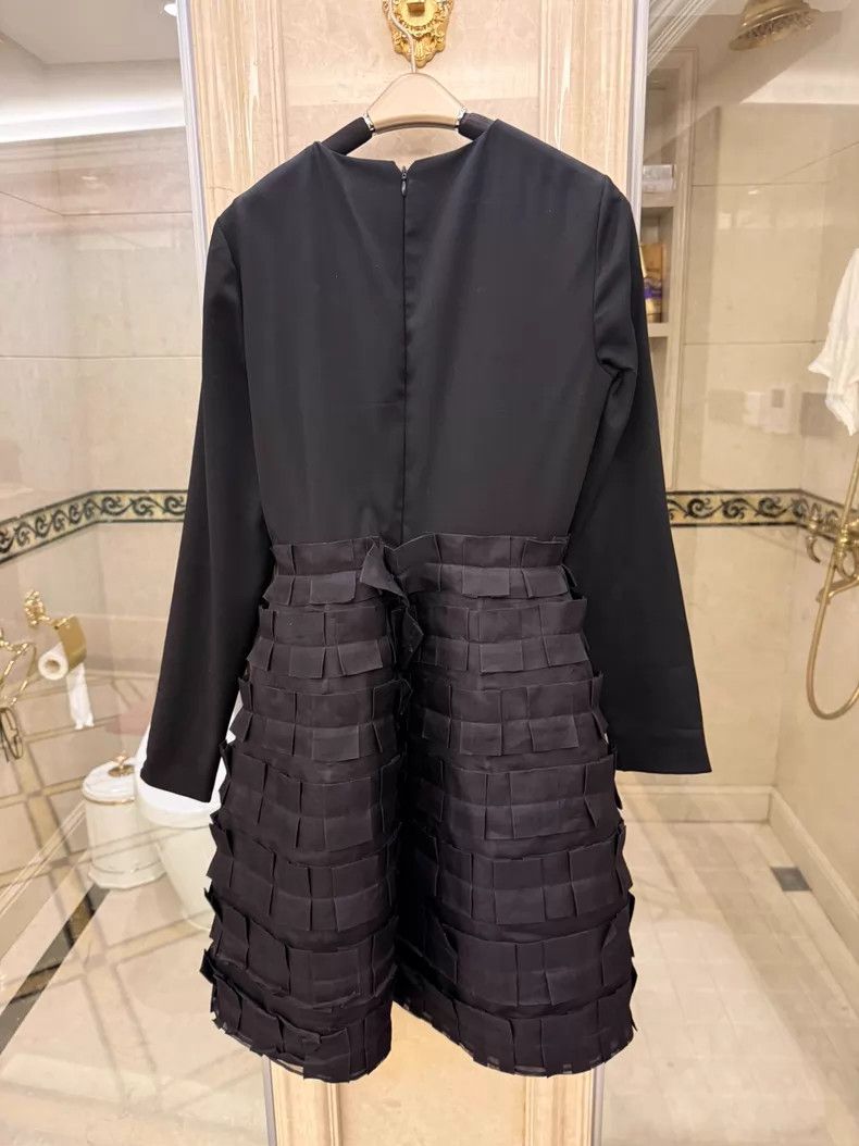 Other Valentino Black dress Size XS / US 0-2 / IT 36-38 - 2 Thumbnail
