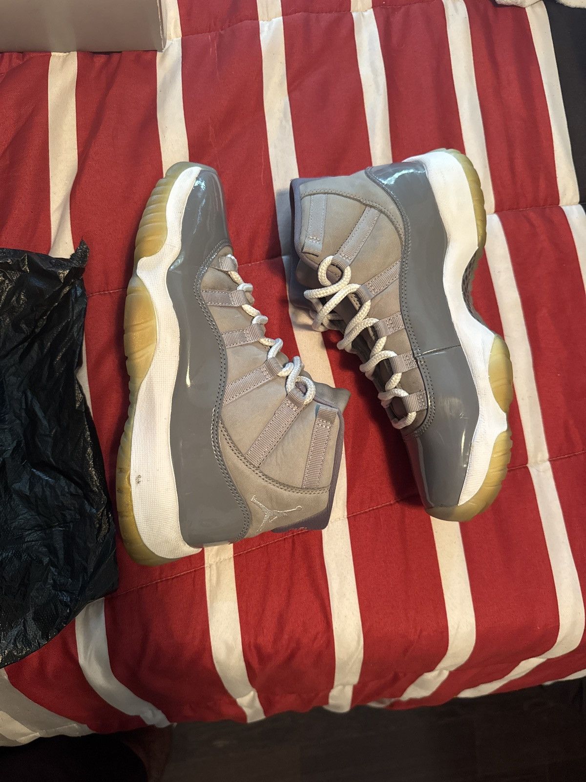 Jordan Brand Jordan 11’s Cool Grey Size US 9 / EU 42 - 1 Thumbnail