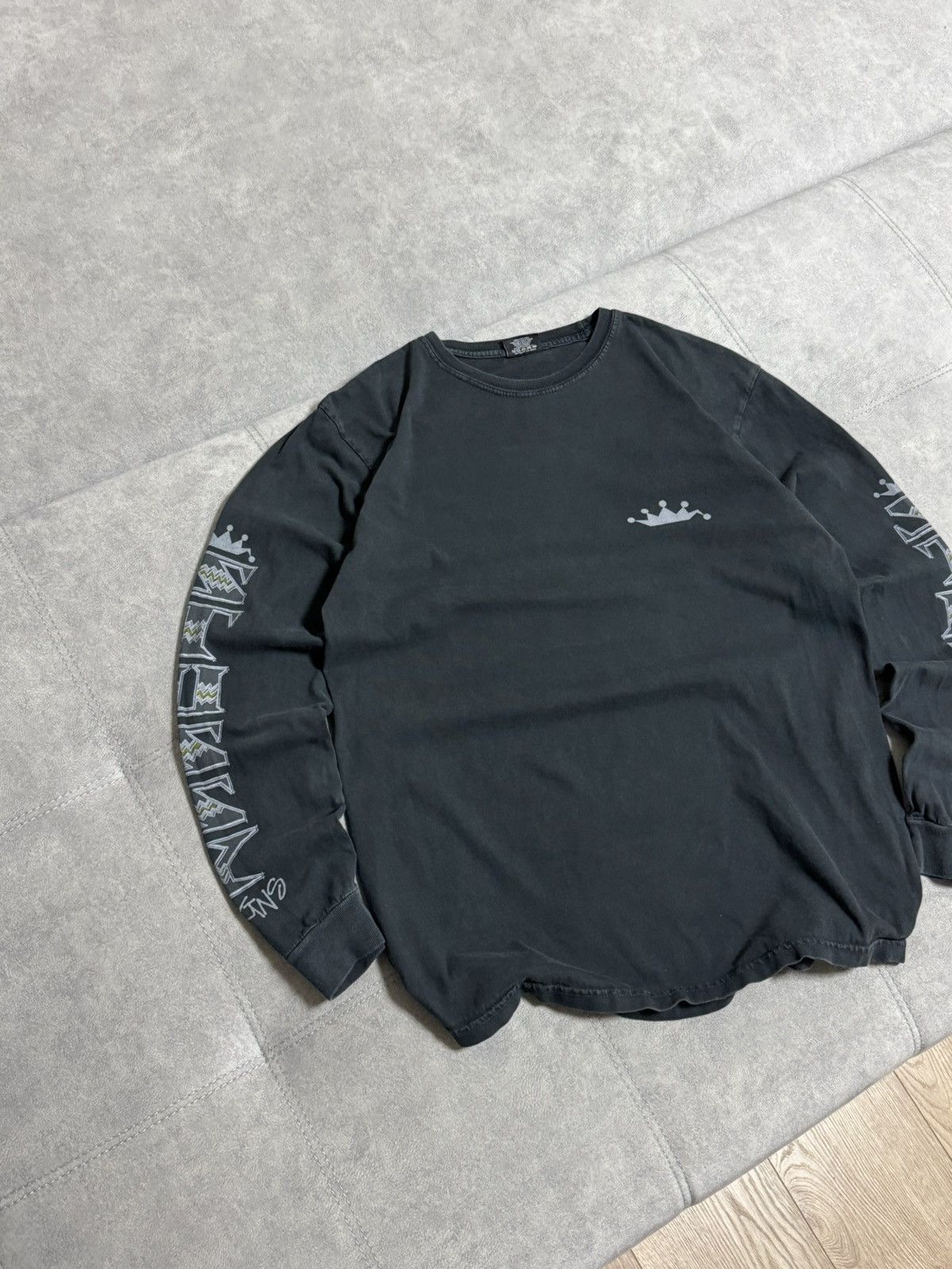 Stussy Stussy big logo distressed skate long sleeve swearshirt M Size US M / EU 48-50 / 2 - 7 Thumbnail