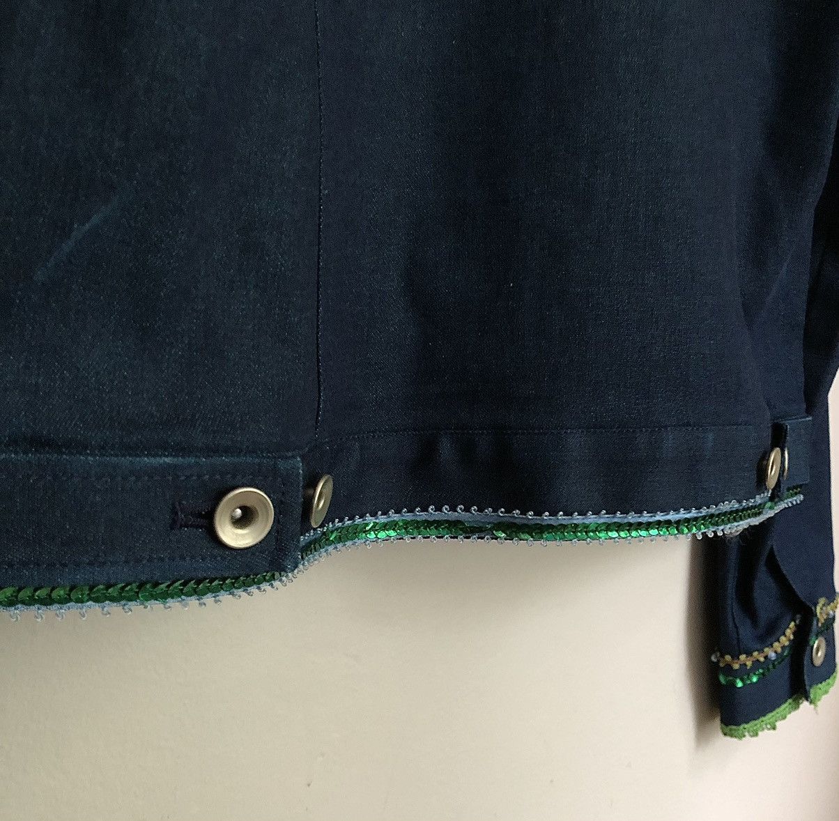 Todd Oldham Todd Oldham Vintage Sequin, Lace, Floral Trim Denim Jacket Size M / US 6-8 / IT 42-44 - 12 Thumbnail