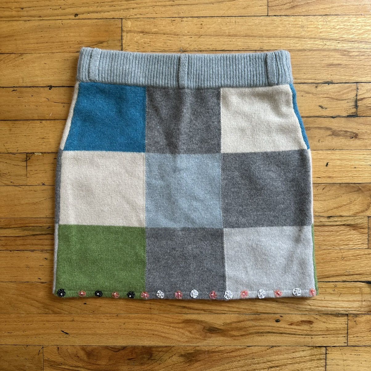Yan Yan Knits Embellished check knit mini skirt NWT Size 27" / US 4 / IT 40 - 3 Thumbnail