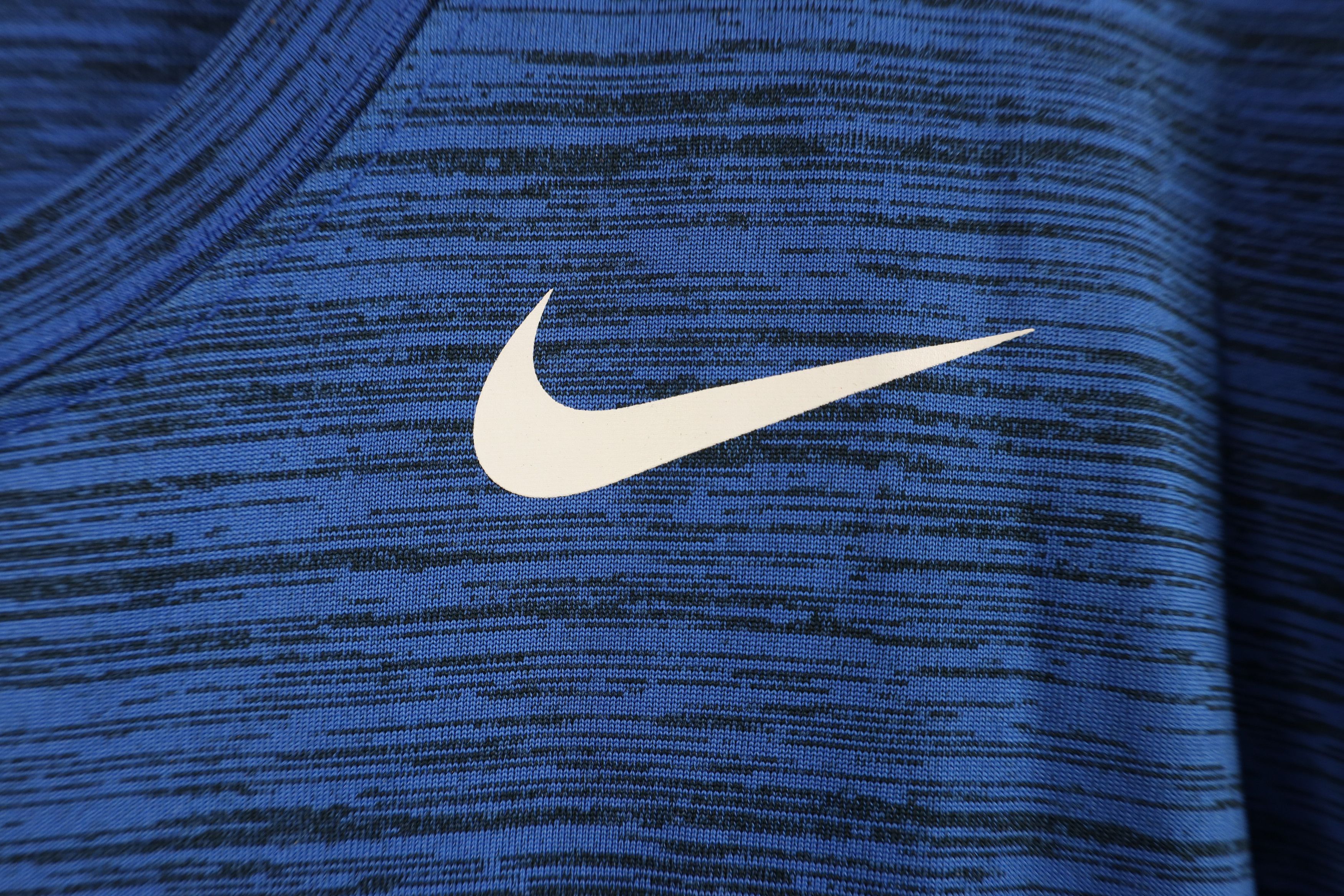Nike Nike United States Air Force Academy Short Sleeve T-Shirt Size US XXL / EU 58 / 5 - 5 Thumbnail