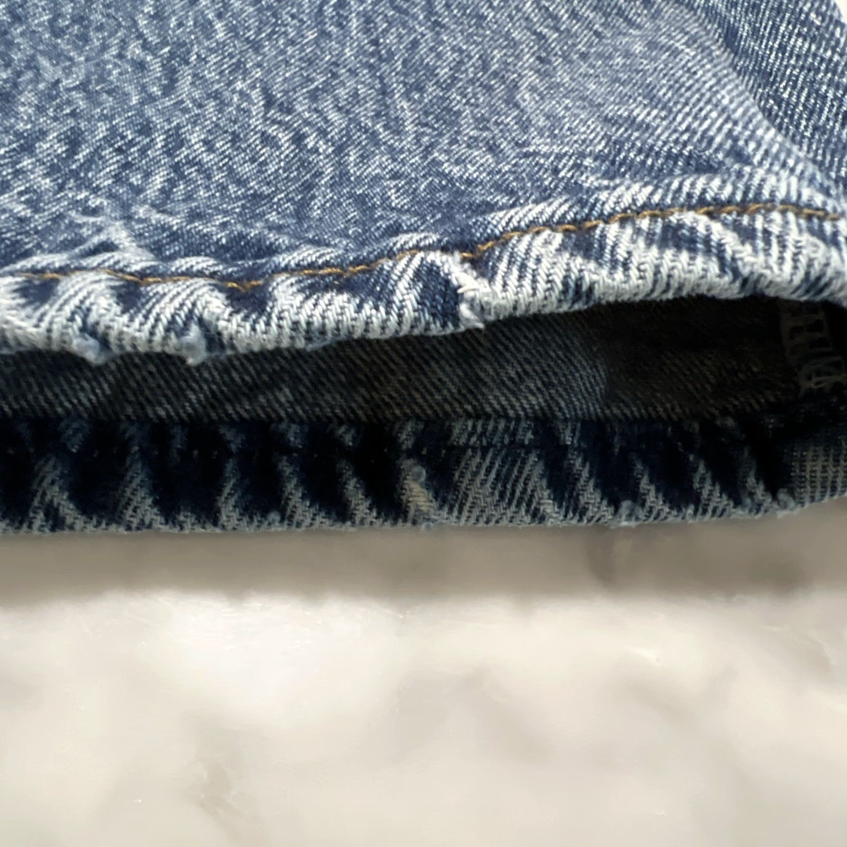 Levi's VINTAGE Levi’s 17501-0112 Women’s 11 W28xL29 Button Fly Nice Fade Made USA Denim Pants 1980s Blue Rockabilly Womens Size ONE SIZE - 7 Thumbnail