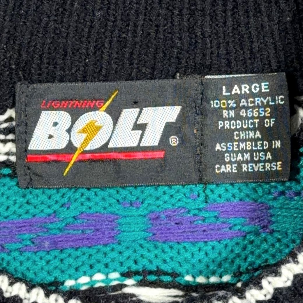 Vintage VINTAGE Lightning Bolt Sweater Mens Geometric Striped Knit Pullover Adult MEDIUM Green 90s Size US M / EU 48-50 / 2 - 4 Thumbnail