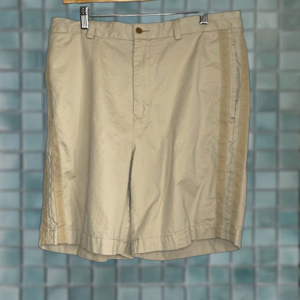 Tommy Hilfiger Tommy Hilfiger Mens Shorts Khaki size 34 Size US 34 / EU 50 - 1 Thumbnail