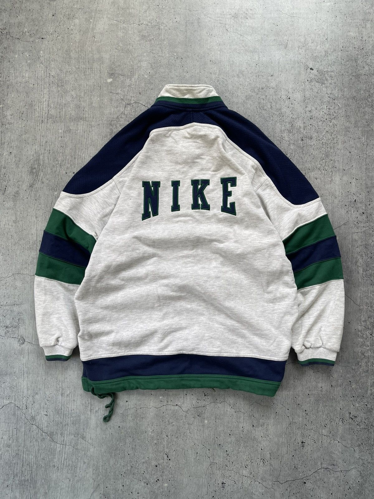 Nike × Vintage 00s Nike Vintage Big Logo Streetwear Zip Size US L / EU 52-54 / 3 - 10 Thumbnail