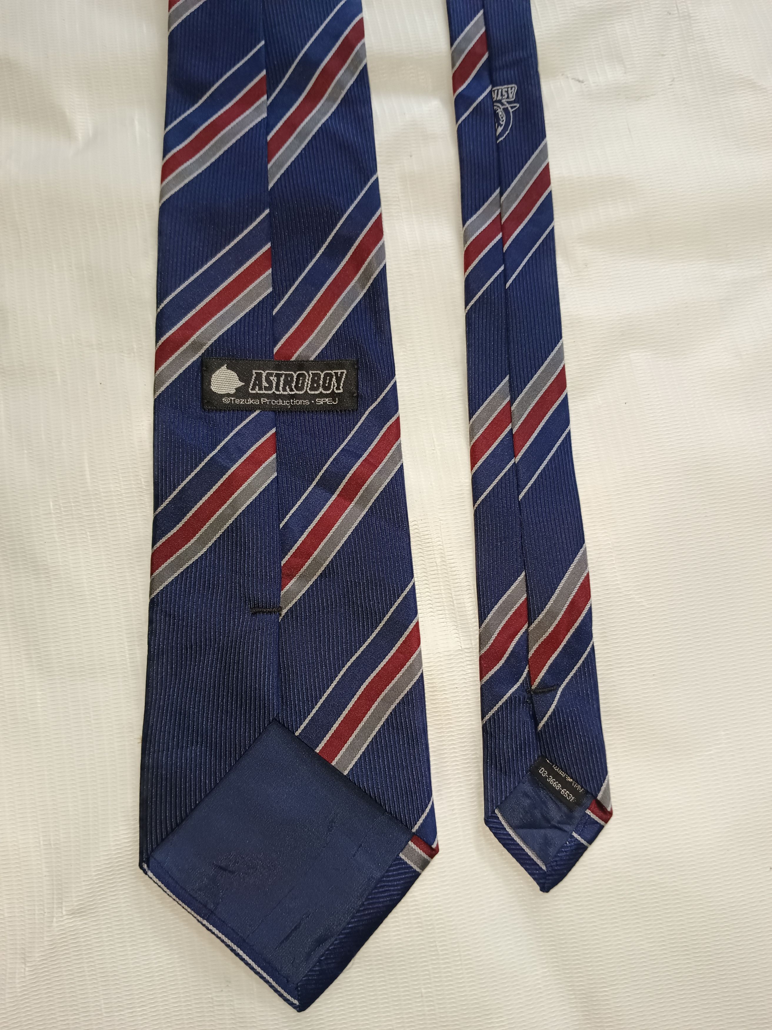 Anime VINTAGE ASTRO BOY TEZUKA PRODUCTIONS EMBROIDERED NECK TIE Size ONE SIZE - 5 Thumbnail
