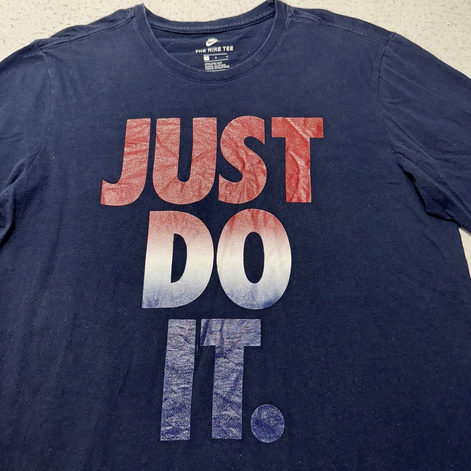 Nike Nike Large Athletic Cut Glitter Just Do It Graphic T Shirt Size US L / EU 52-54 / 3 - 2 Thumbnail