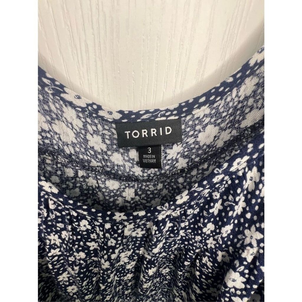 Torrid Torrid Floral Patterned Flowy Loose Fit Spaghetti Strap Tank Size XXS / US 00 / IT 34 - 3 Thumbnail