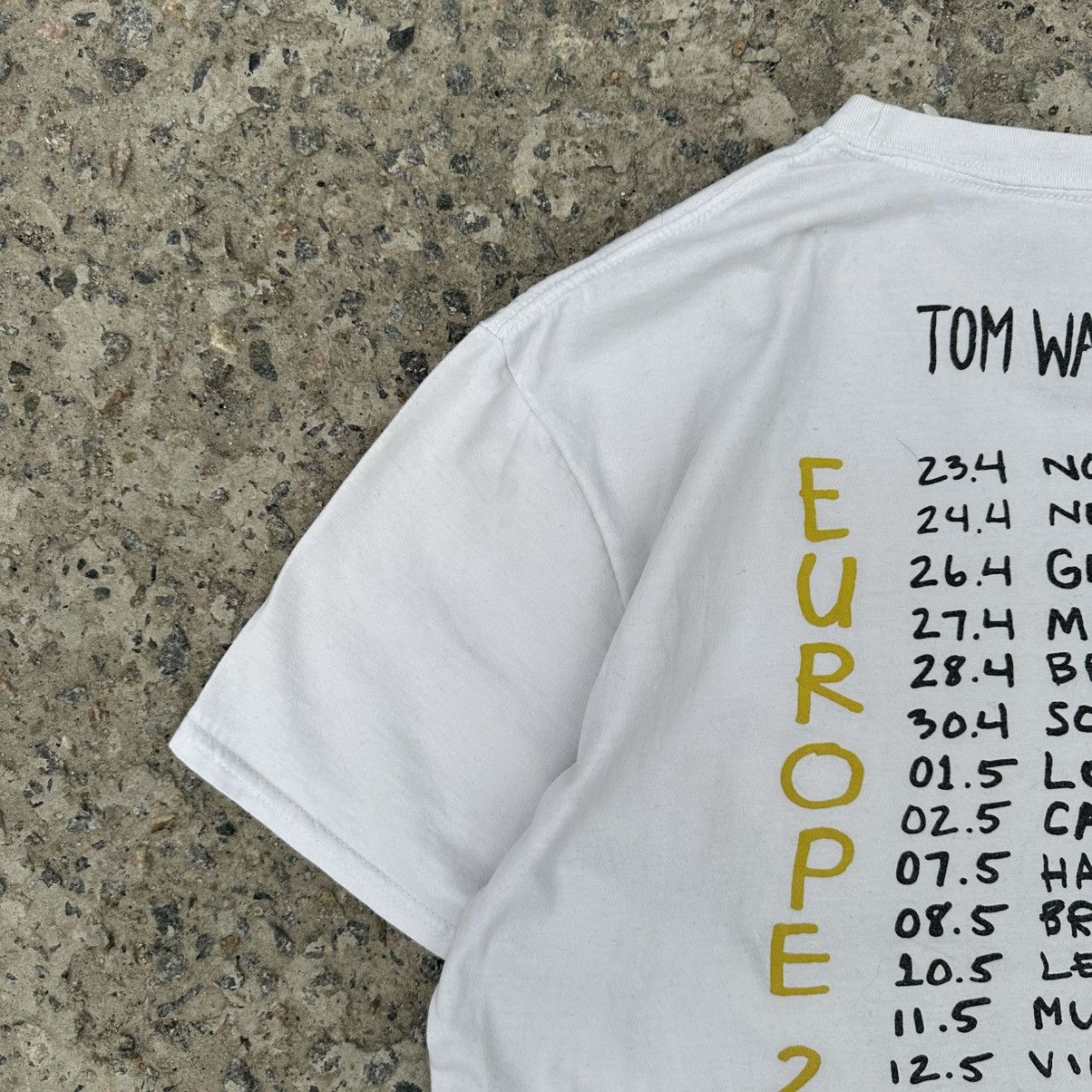 Hypebeast Vintage Tom Walker T-shirts Big Logo Europe Tour 2019 Size US L / EU 52-54 / 3 - 8 Thumbnail