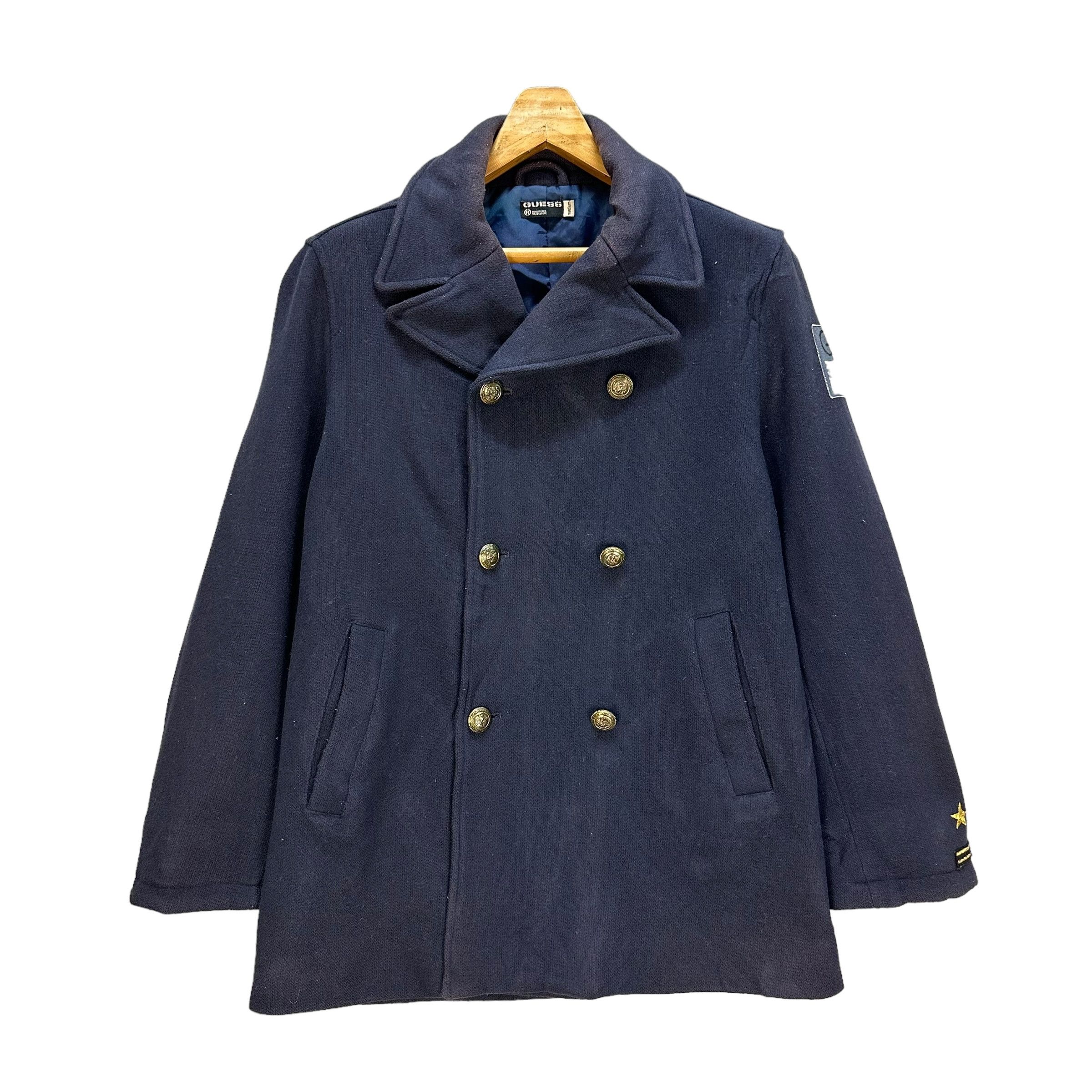 Guess coat buttons hotsell