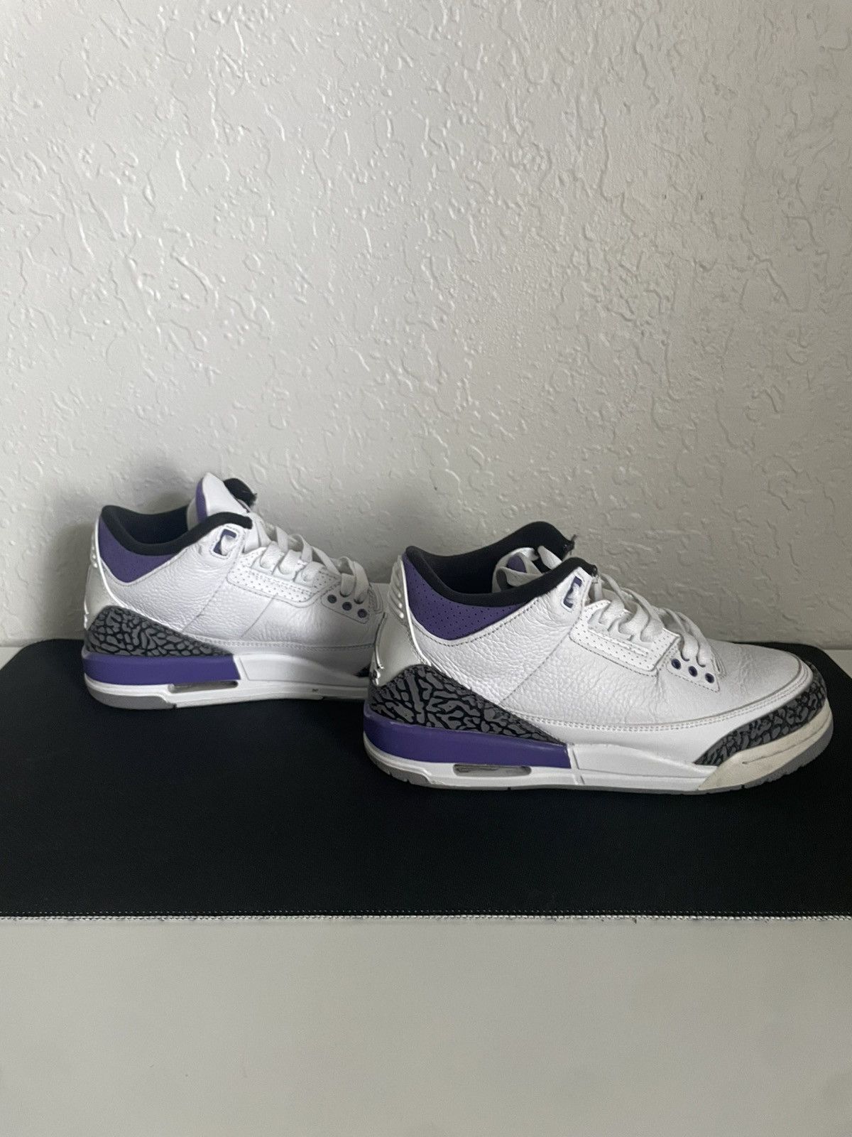 Jordan Brand Air Jordan 3 Retro Mid Dark Iris Size 7Y Size US 7 / EU 40 - 2 Thumbnail