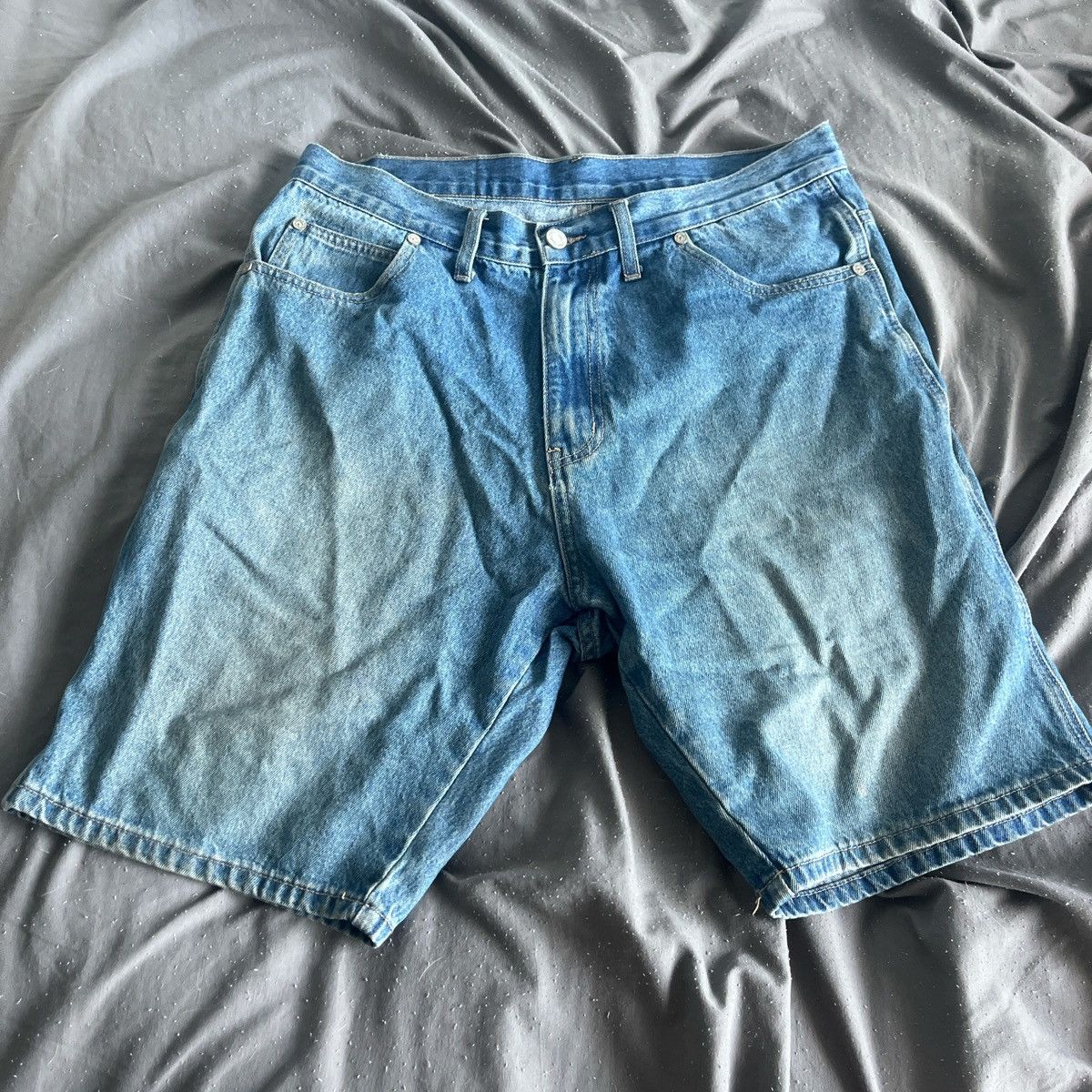 Von Dutch Universal Store / Von Dutch Blue Jorts Size US 32 / EU 48 - 1 Thumbnail