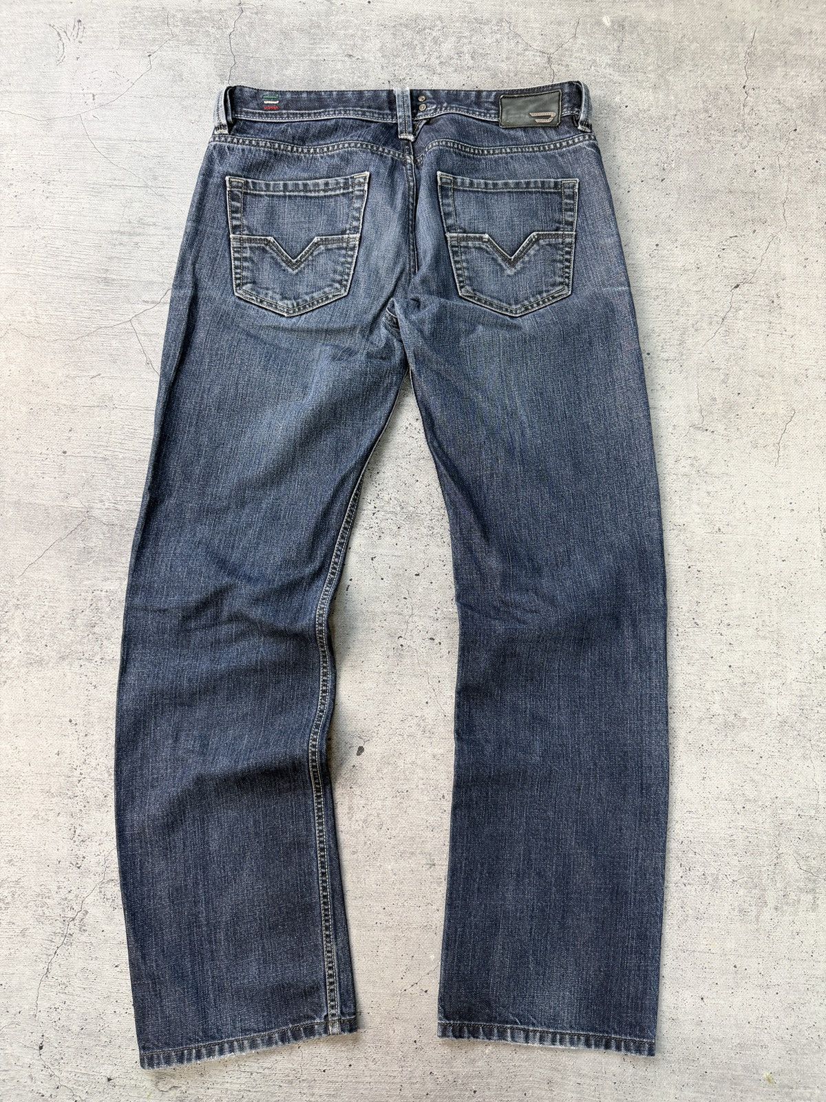 Diesel Vintage Diesel Jeans Distressed Faded Baggy Y2K Size US 32 / EU 48 - 1 Thumbnail